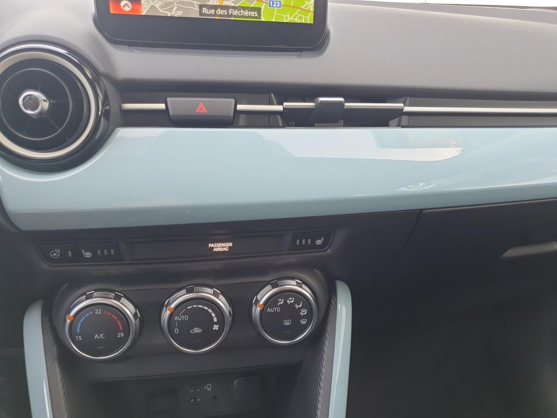 MAZDA 2 1.5 90 Exclusive-Line-image-16
