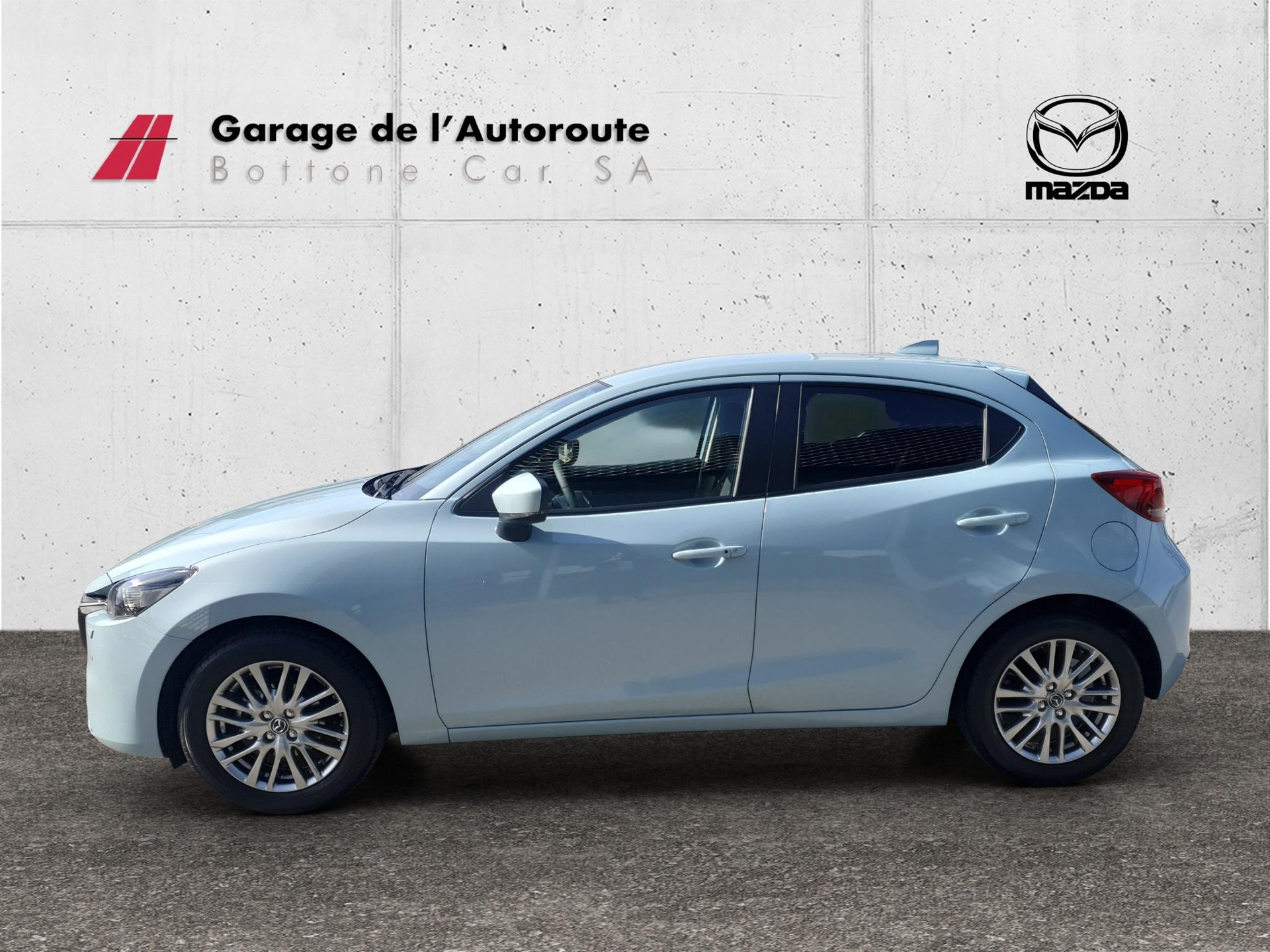MAZDA 2 1.5 90 Exclusive-Line-image-1