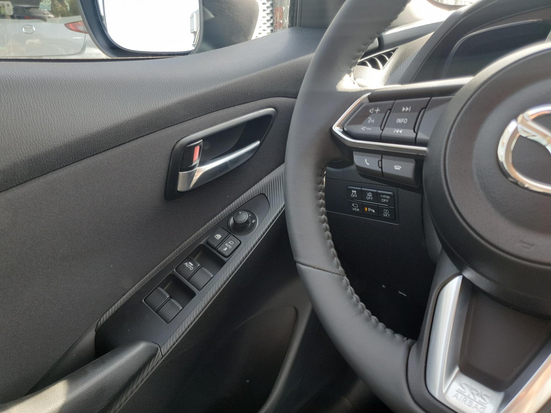 MAZDA 2 1.5 90 Exclusive-Line-image-11