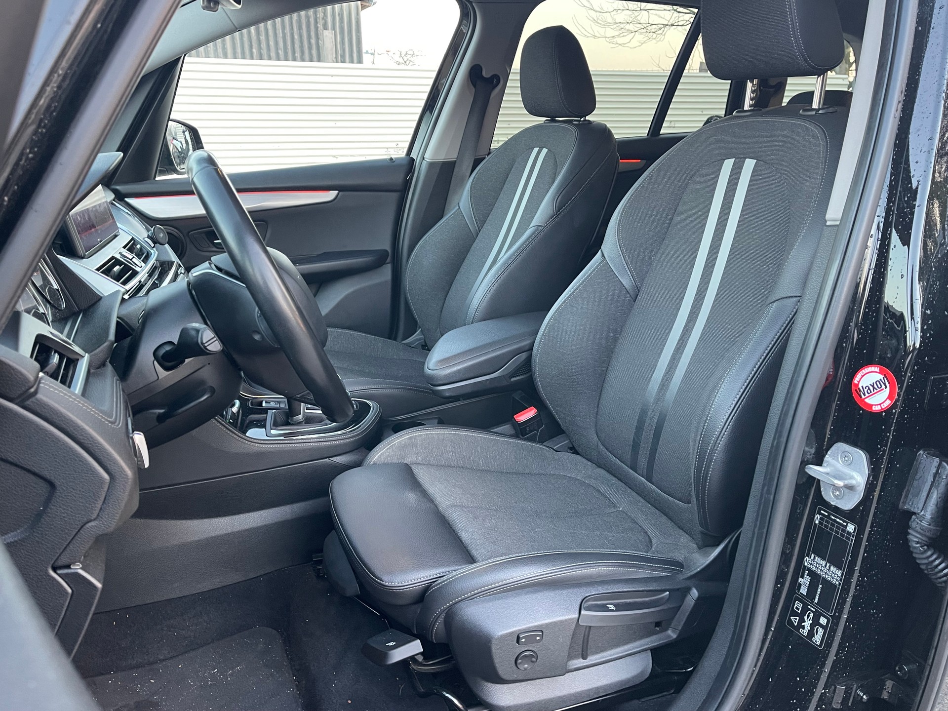 BMW 218d xDrive Gran Tourer Steptronic Sport Line-image-7
