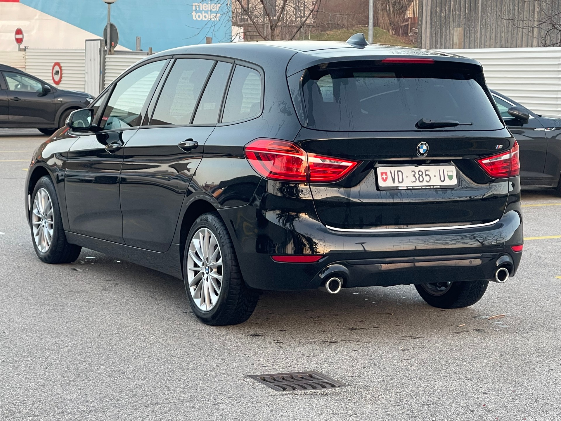 BMW 218d xDrive Gran Tourer Steptronic Sport Line-image-5
