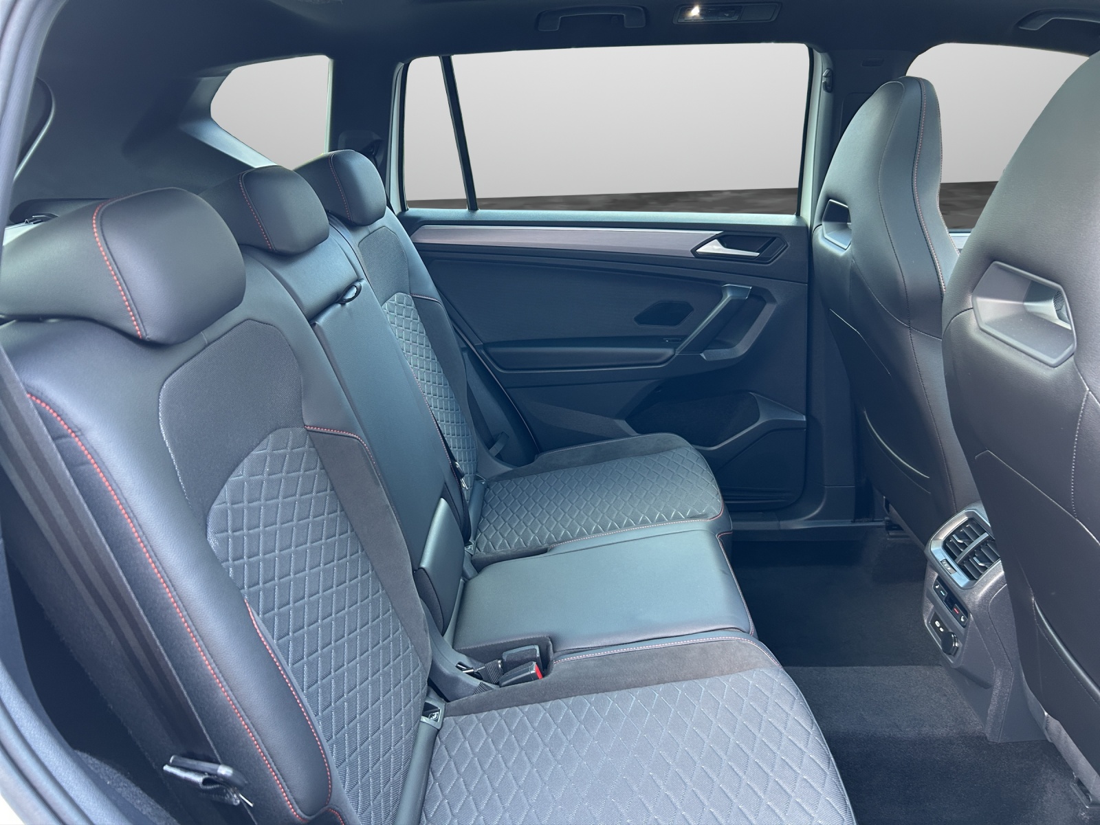 SEAT Tarraco 1.4 e-HYBRID DSG Hola FR-image-9