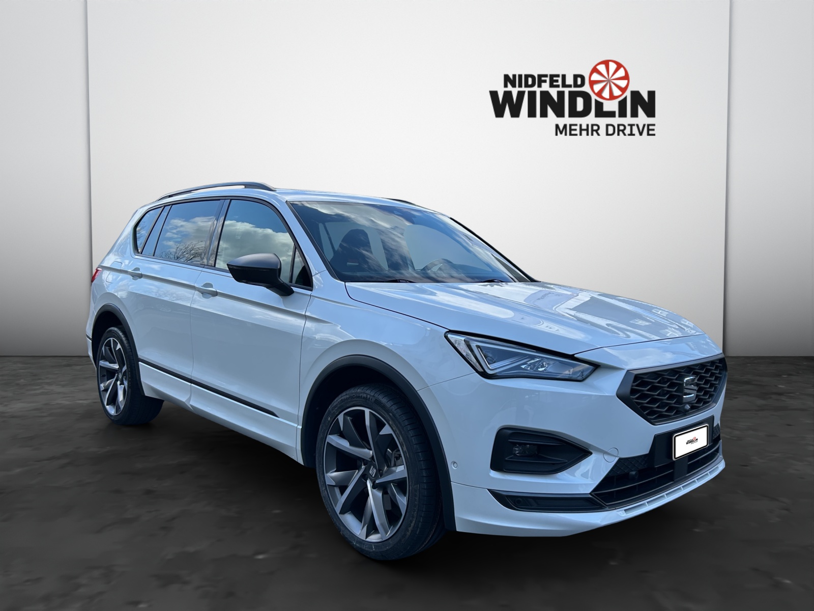 SEAT Tarraco 1.4 e-HYBRID DSG Hola FR-image-0