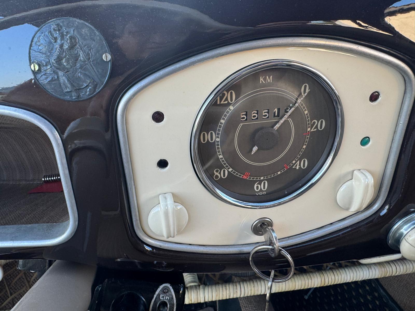 VW Käfer 10/11-image-14