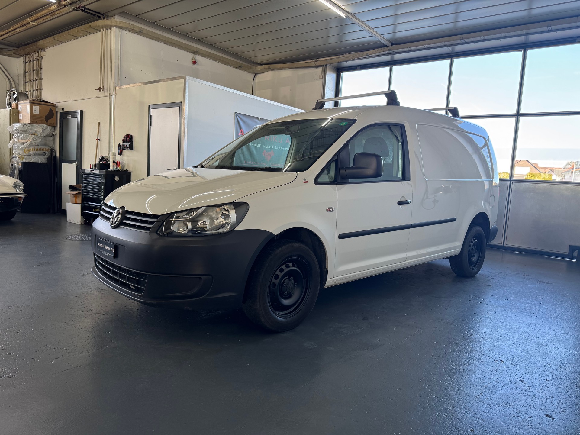 VW Caddy Maxi 1.2 TSI-image-5