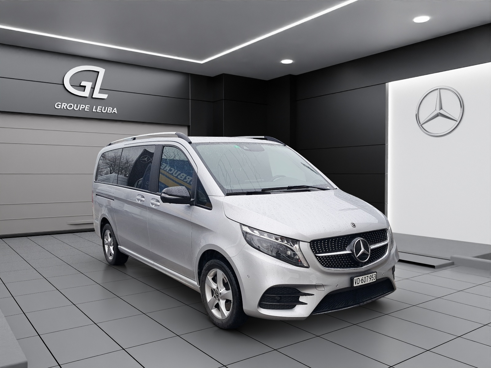 Photo MERCEDES-BENZ V-300 V 300 d lang Swiss Edition 4Matic 9G-Tronic