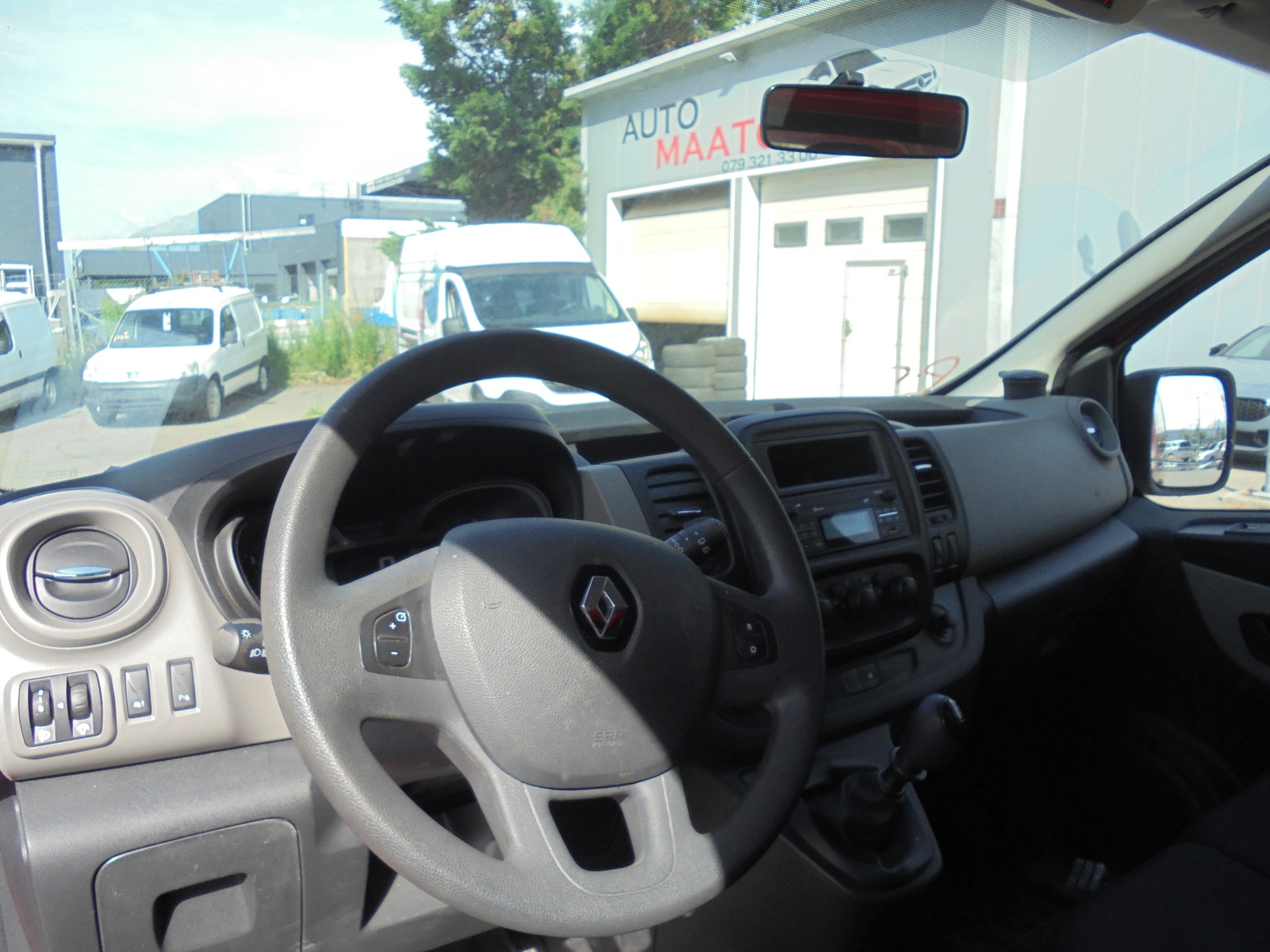 RENAULT Trafic 1.6 ENERGY TwinT. dCi125 2.9t Busin. L1H1-image-10