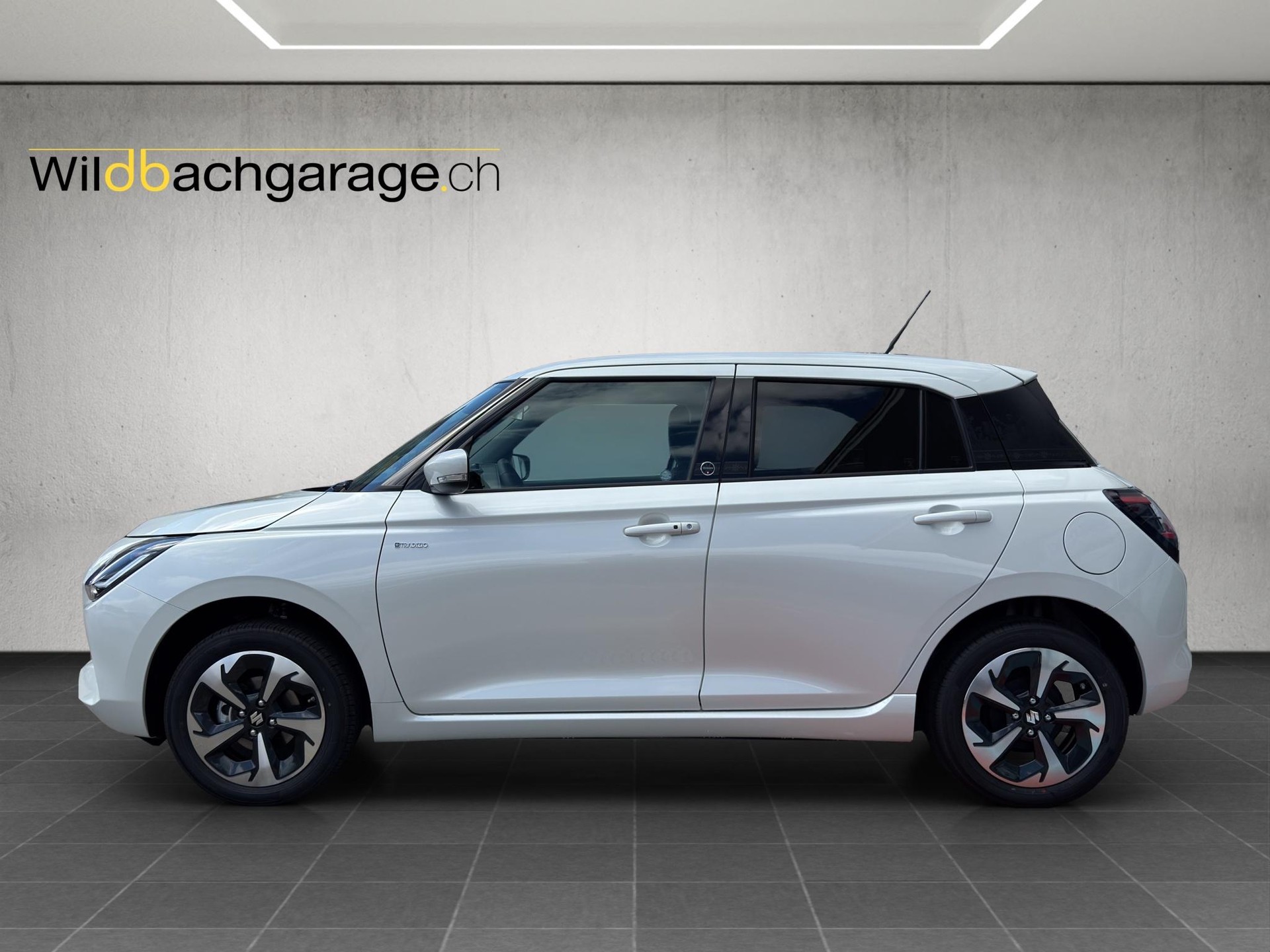 SUZUKI Swift 1.2 Tradizio Top Hybrid 4x4-image-1