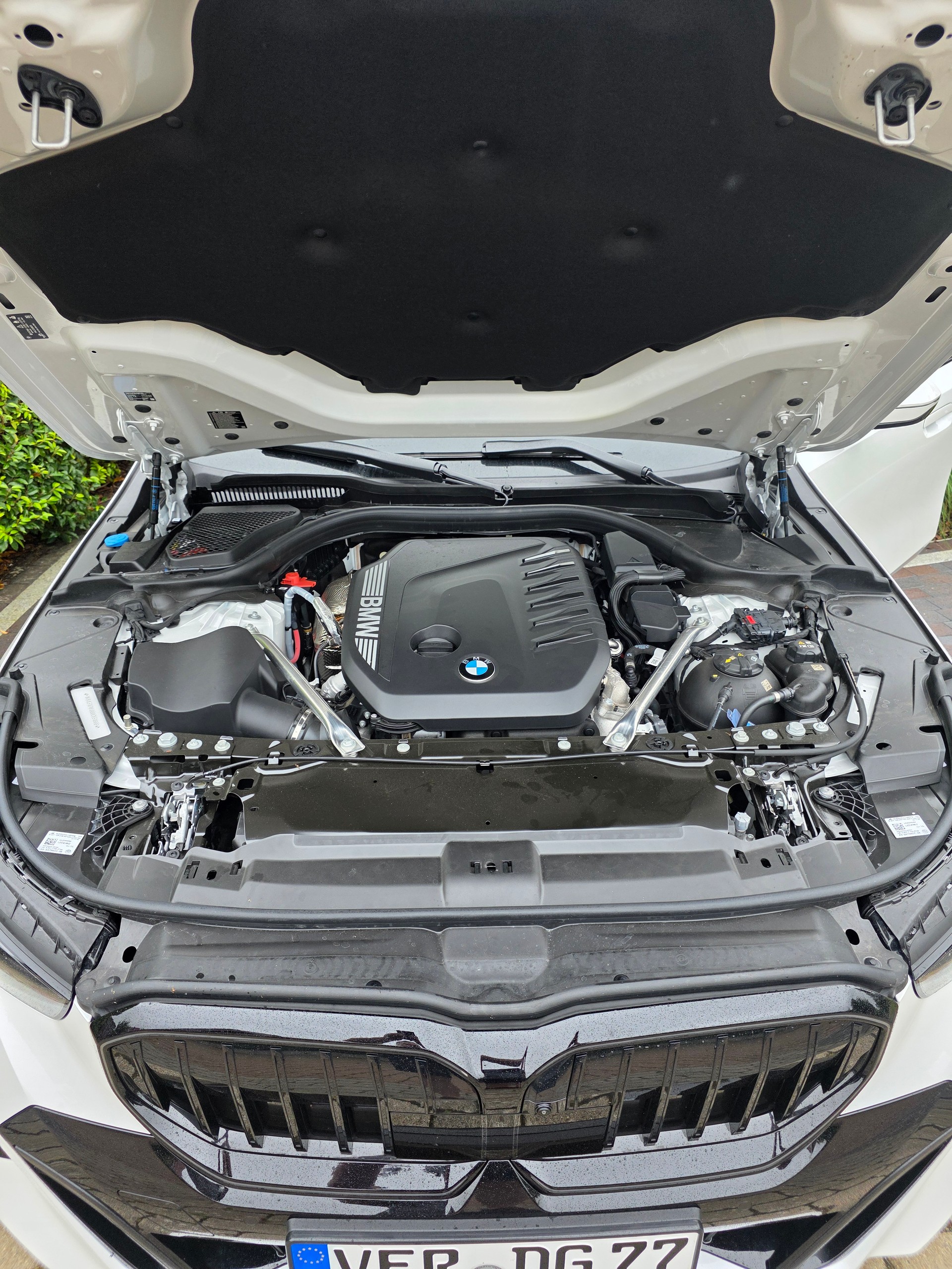 BMW 540d xDrive 48V Touring M Sport Pro Steptronic-image-8