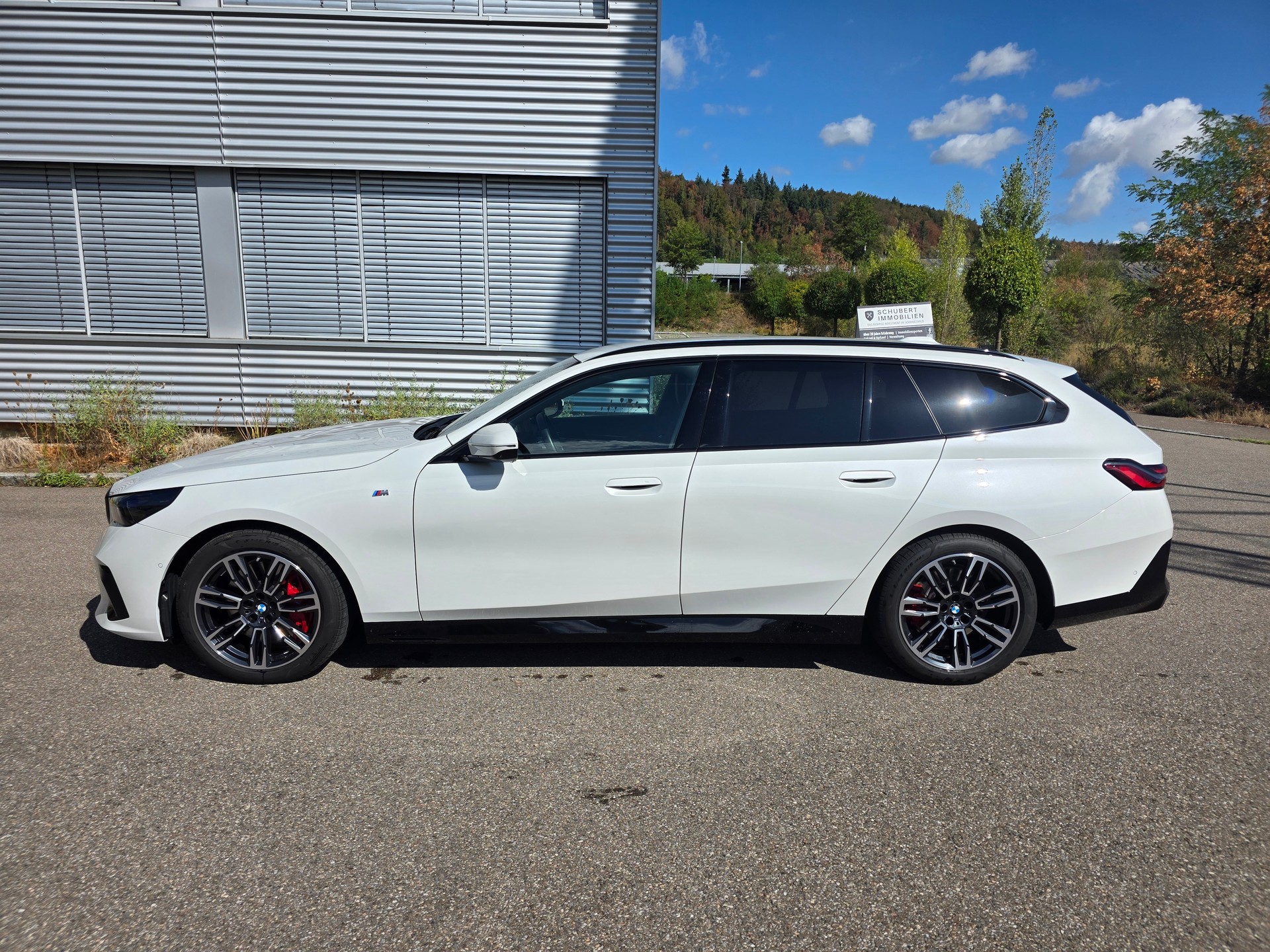 BMW 540d xDrive 48V Touring M Sport Pro Steptronic-image-4