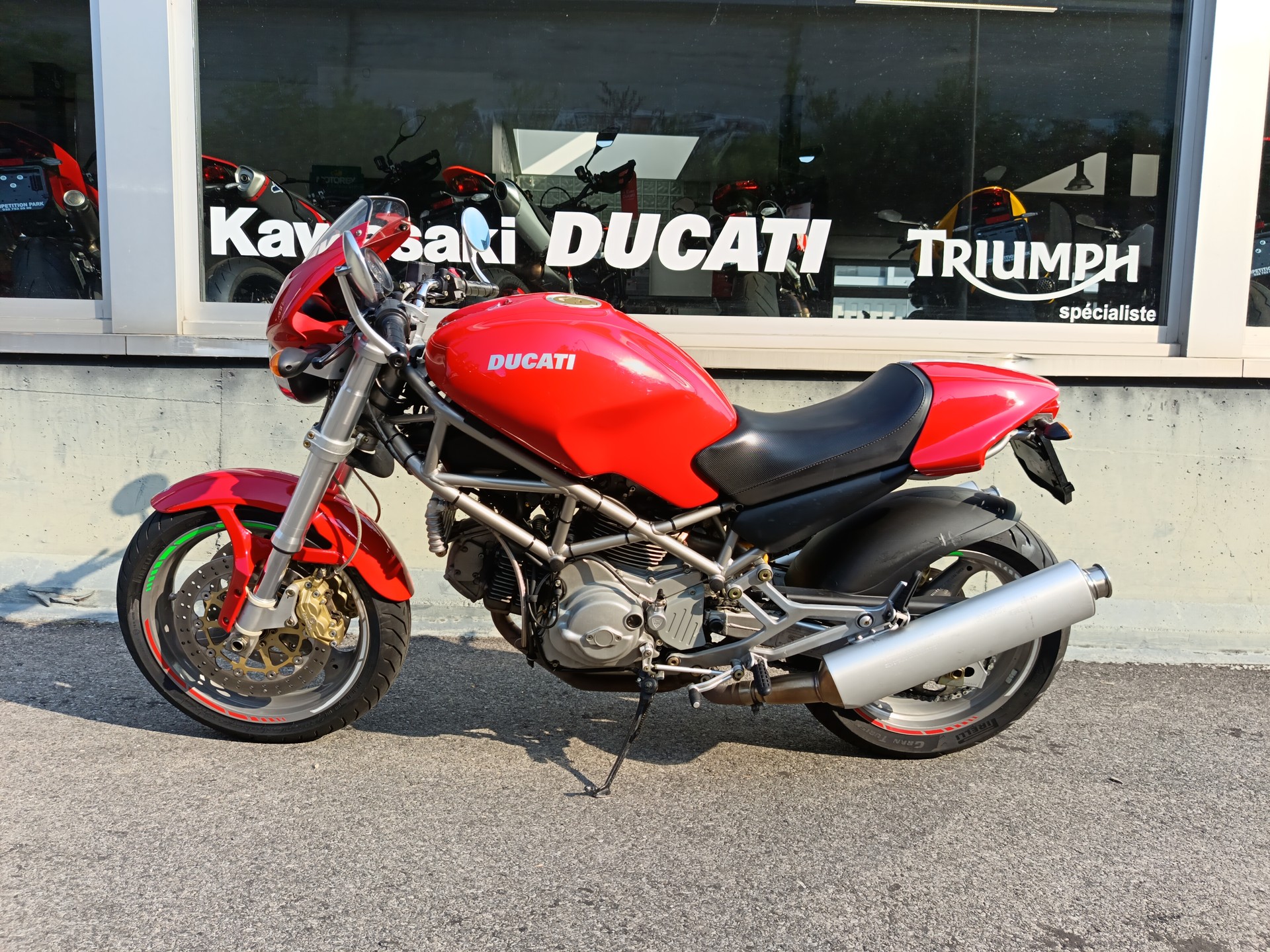 DUCATI Monster 800 i.e.-showroom-element-1