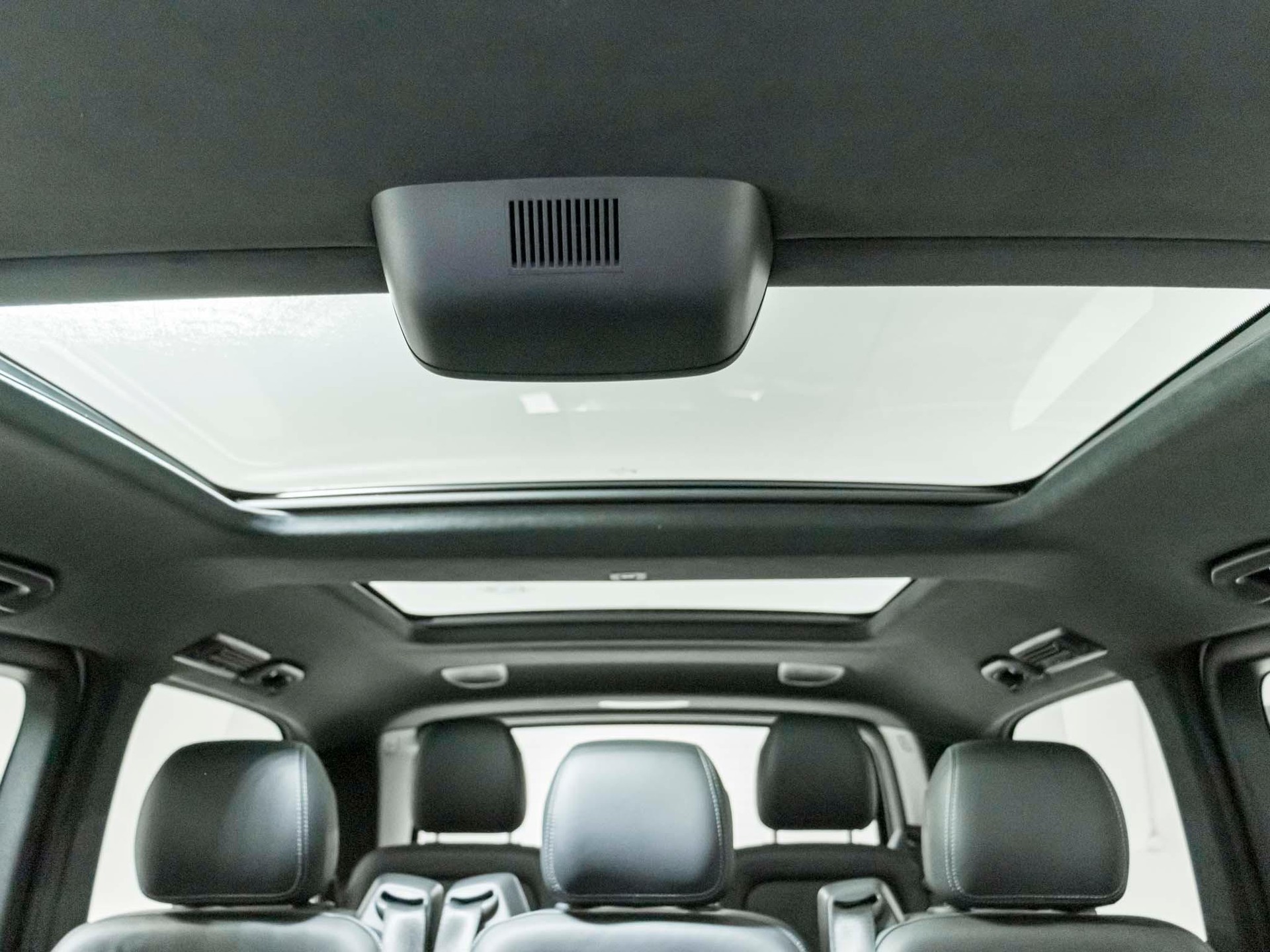 MERCEDES-BENZ V 300 d 4MATIC Exclusive lang-image-10