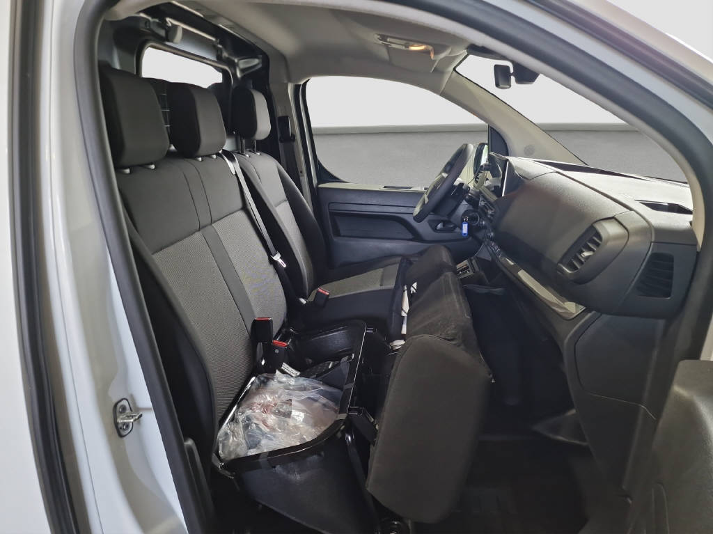 PEUGEOT e-Expert Kaw. Long 75 kWh 136 PS Premium-image-12