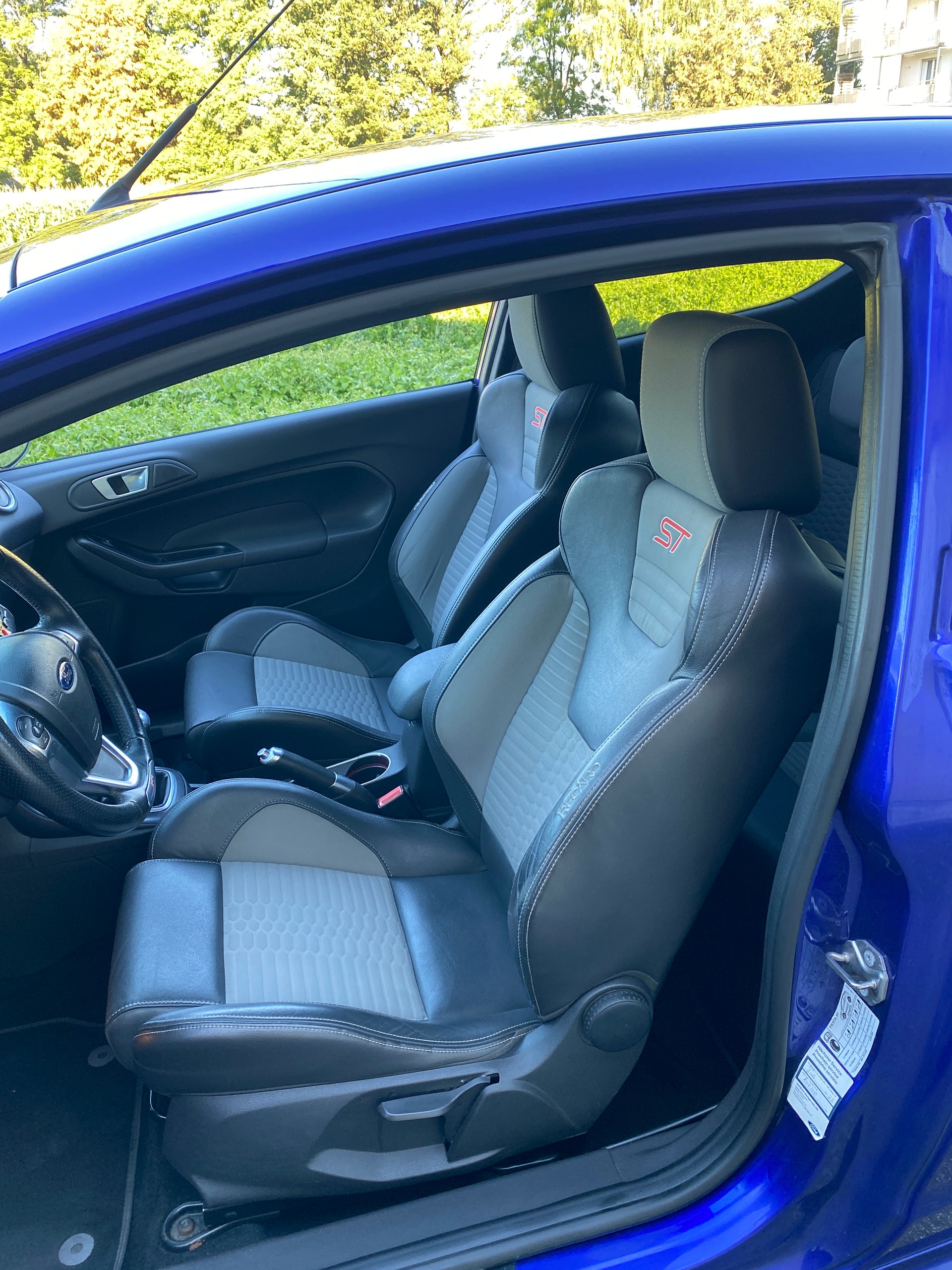 FORD Fiesta 1.6 SCTi ST-2-image-13