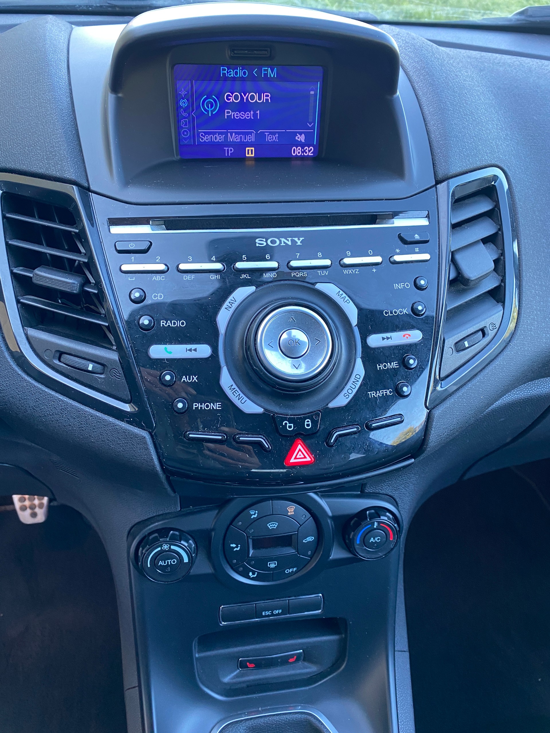 FORD Fiesta 1.6 SCTi ST-2-image-9