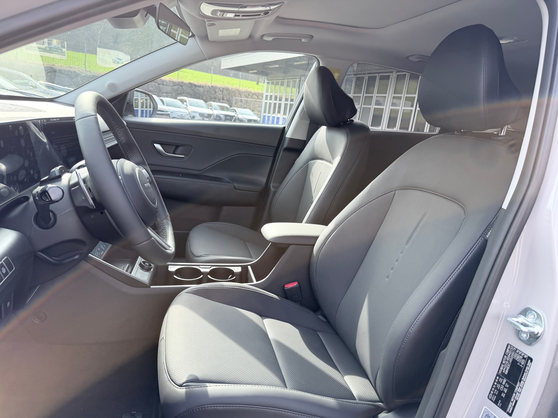 HYUNDAI Kona 1.6 GDi HEV Vertex DCT-image-10
