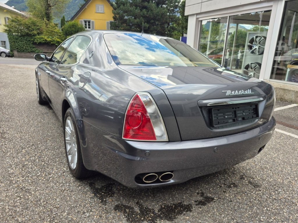 MASERATI Quattroporte 4.2 V8-image-1