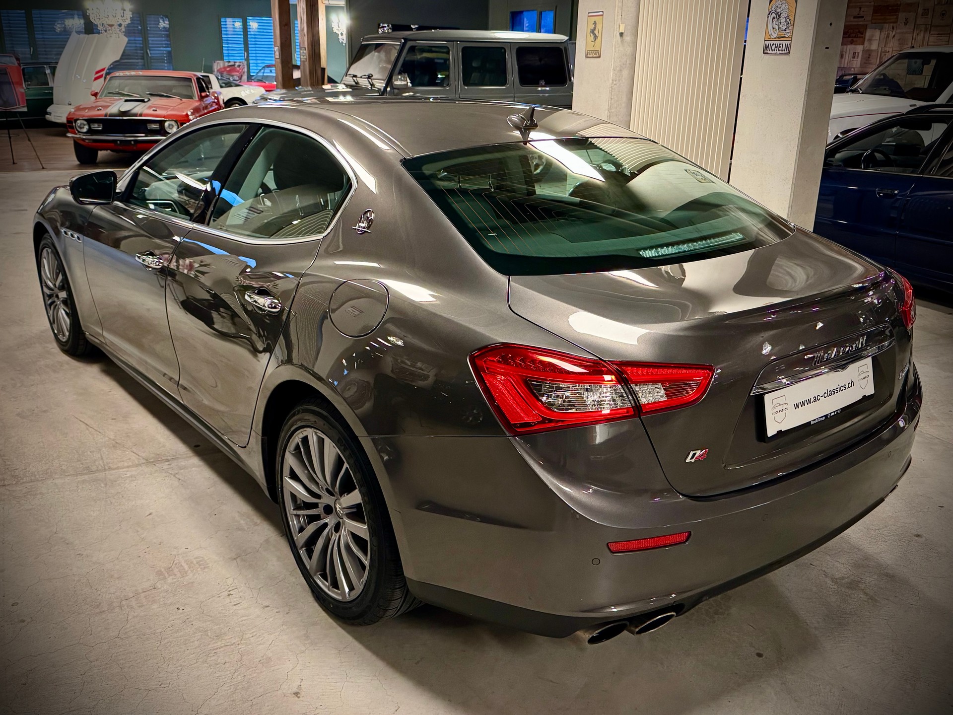 MASERATI Ghibli S Q4 3.0 V6 Automatica-image-14