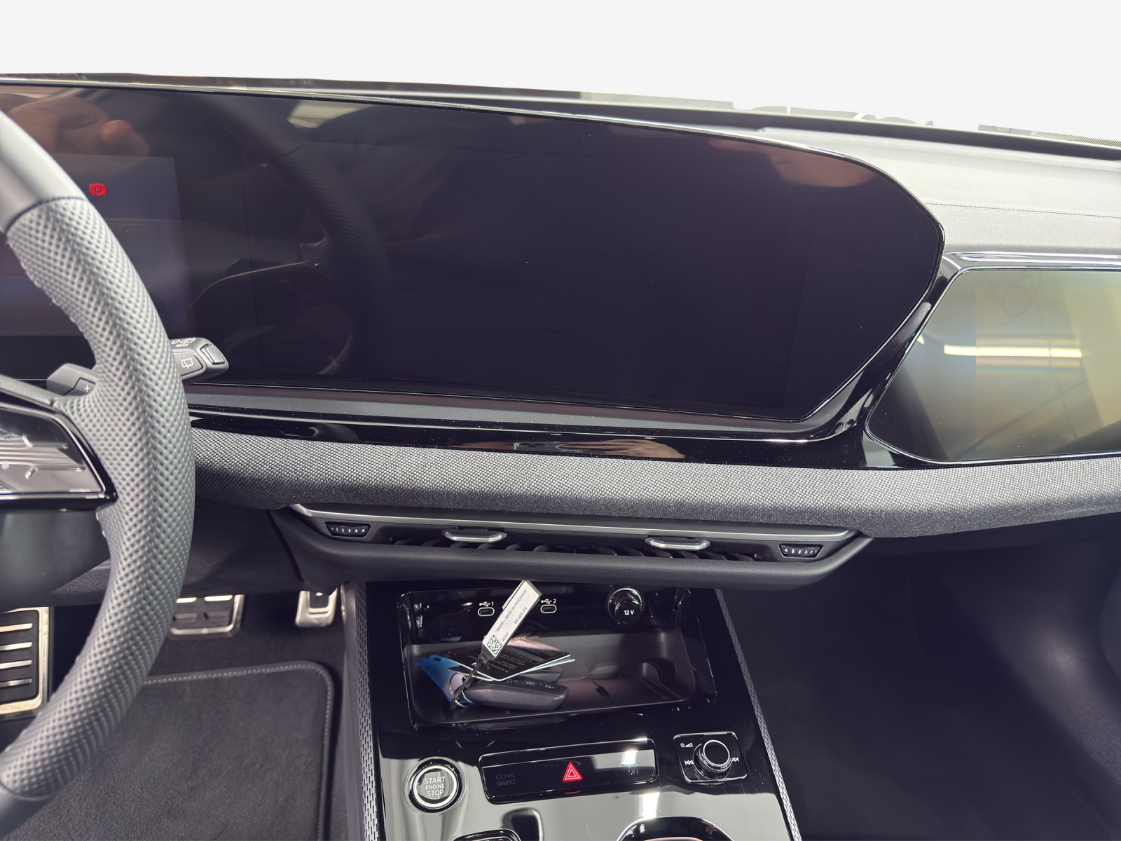 AUDI A5 Avant TDI quattro 150 kW Attraction S tronic-image-10