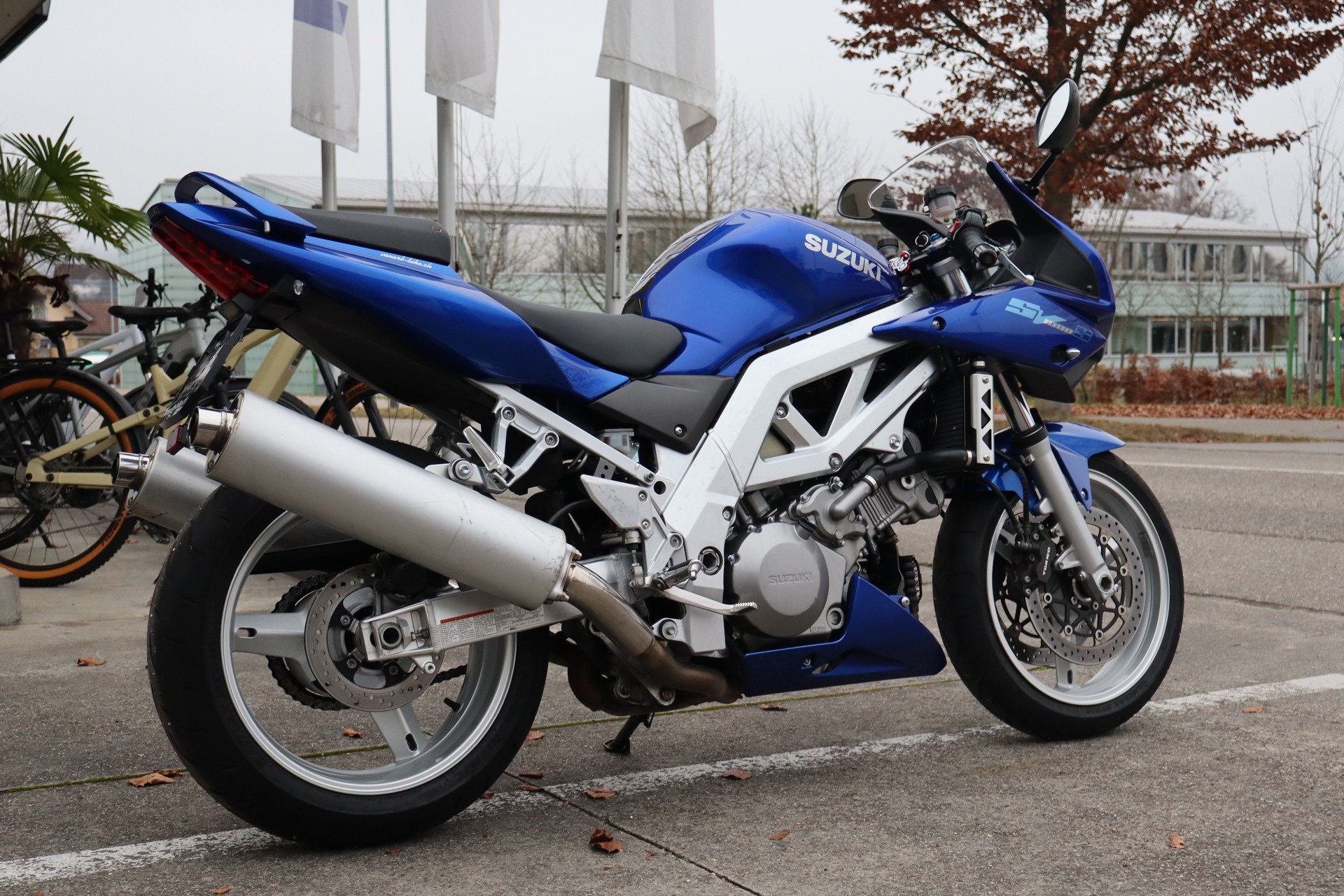 SUZUKI SV 1000 S-showroom-element-2