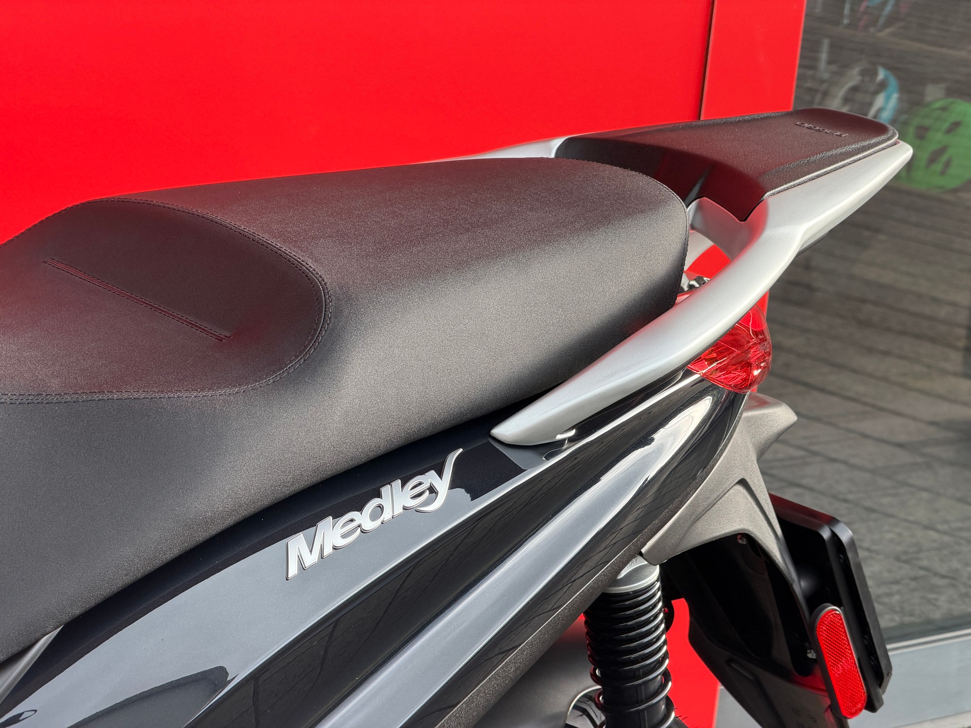 PIAGGIO Medley 125 E5+-image-12