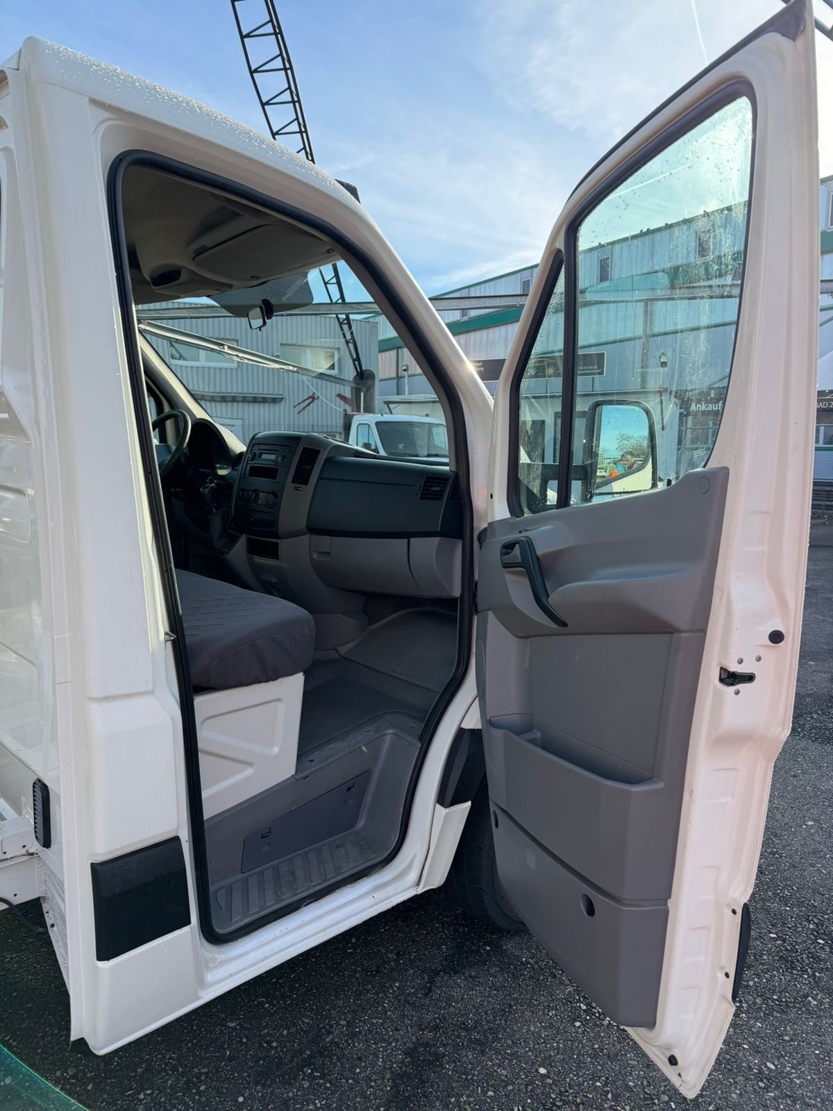 VW Crafter 35 2.5 BlueTDI 136 PS-image-10