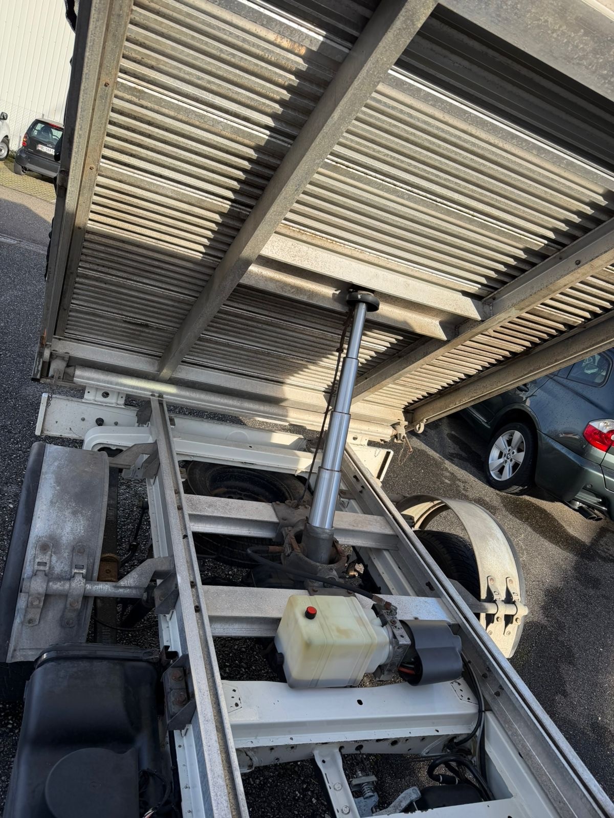 VW Crafter 35 2.5 BlueTDI 136 PS-image-8