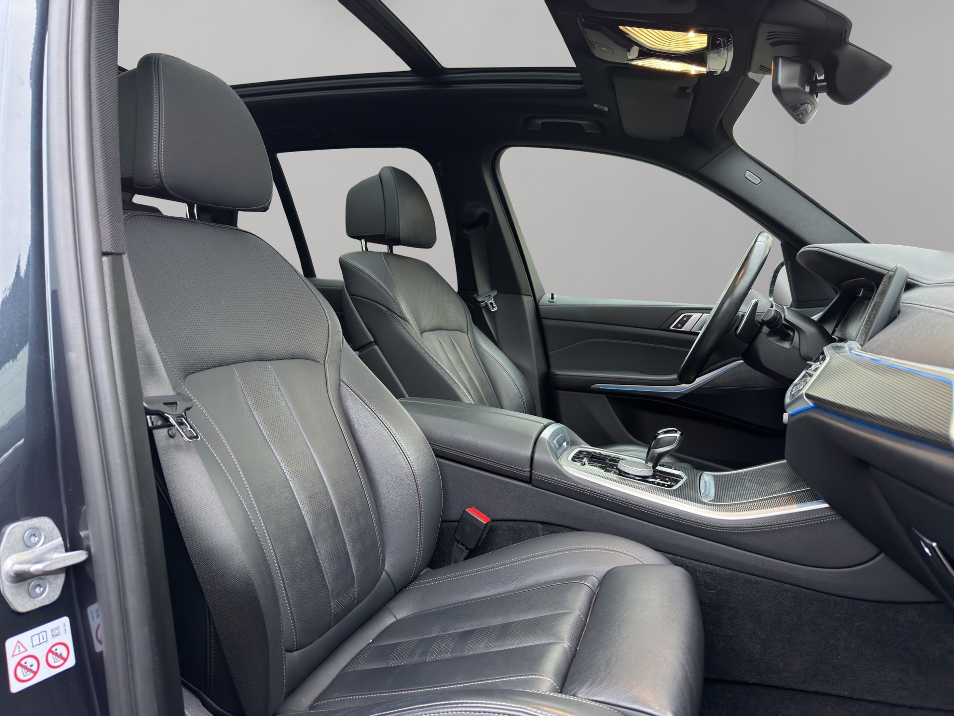BMW X5 xDrive45e M Sport Steptronic-image-21