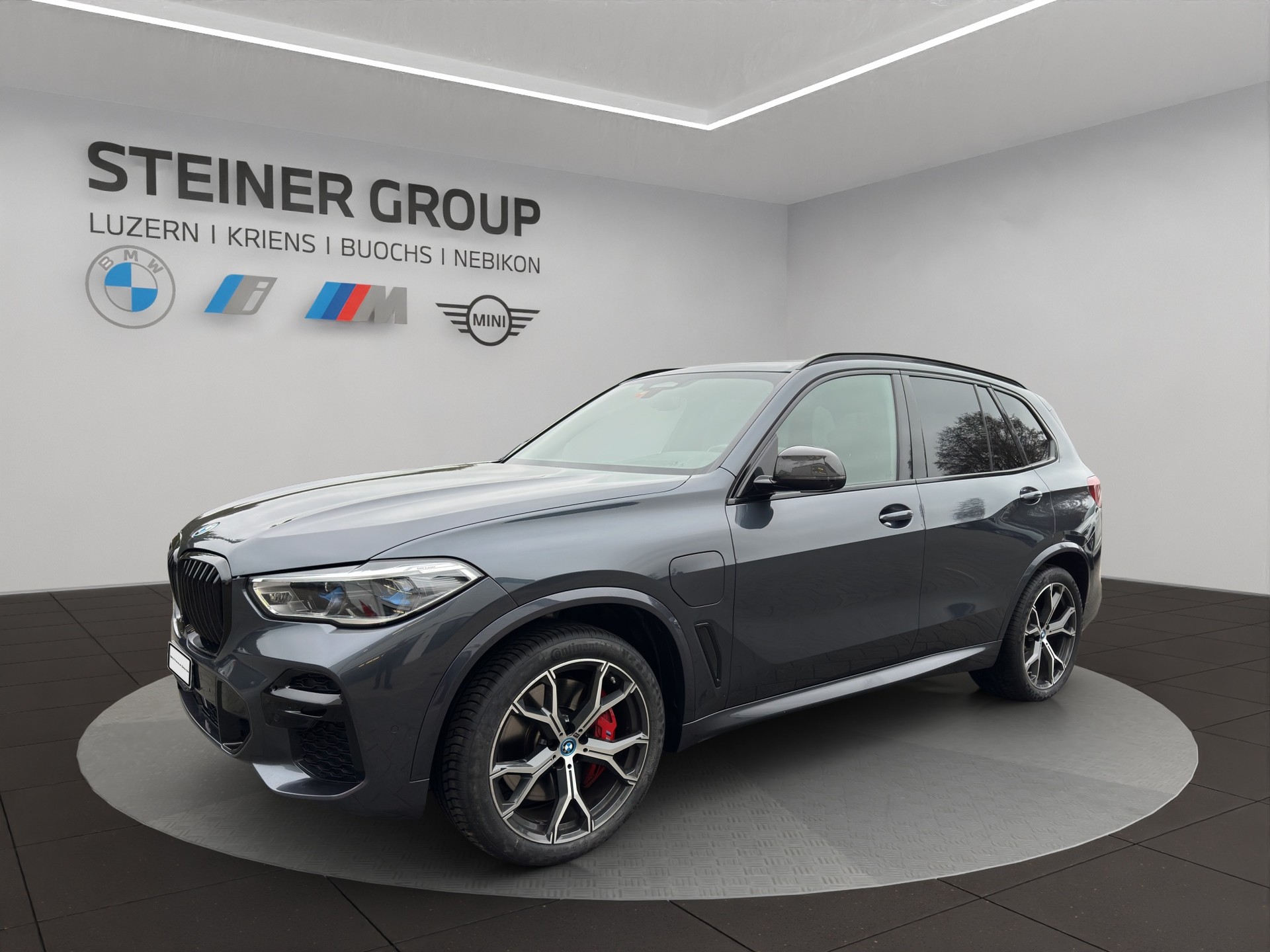 BMW X5 xDrive45e M Sport Steptronic-image-0