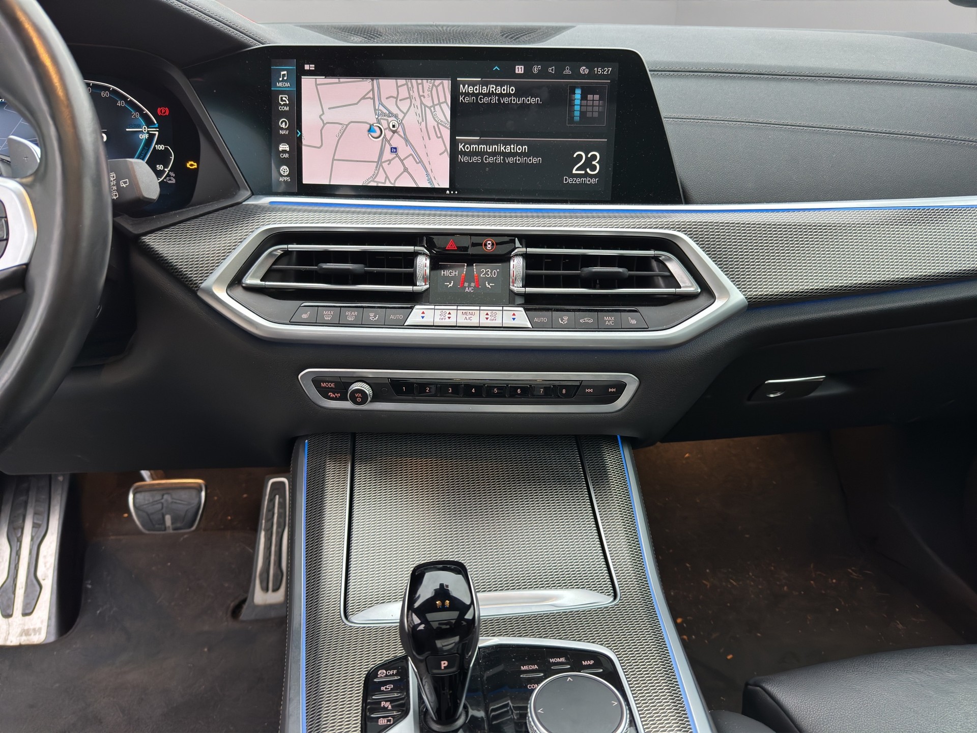 BMW X5 xDrive45e M Sport Steptronic-image-17