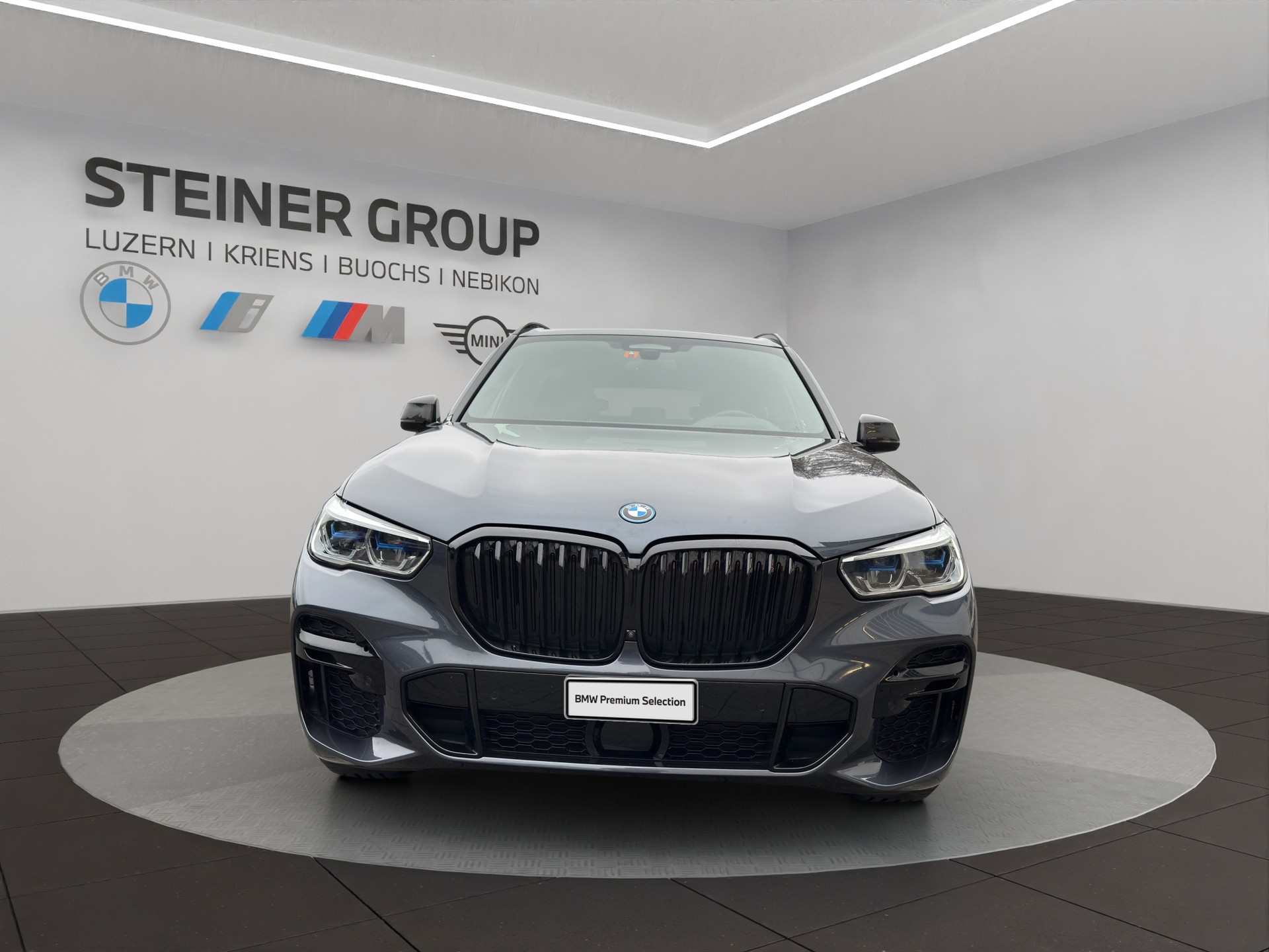 BMW X5 xDrive45e M Sport Steptronic-image-2