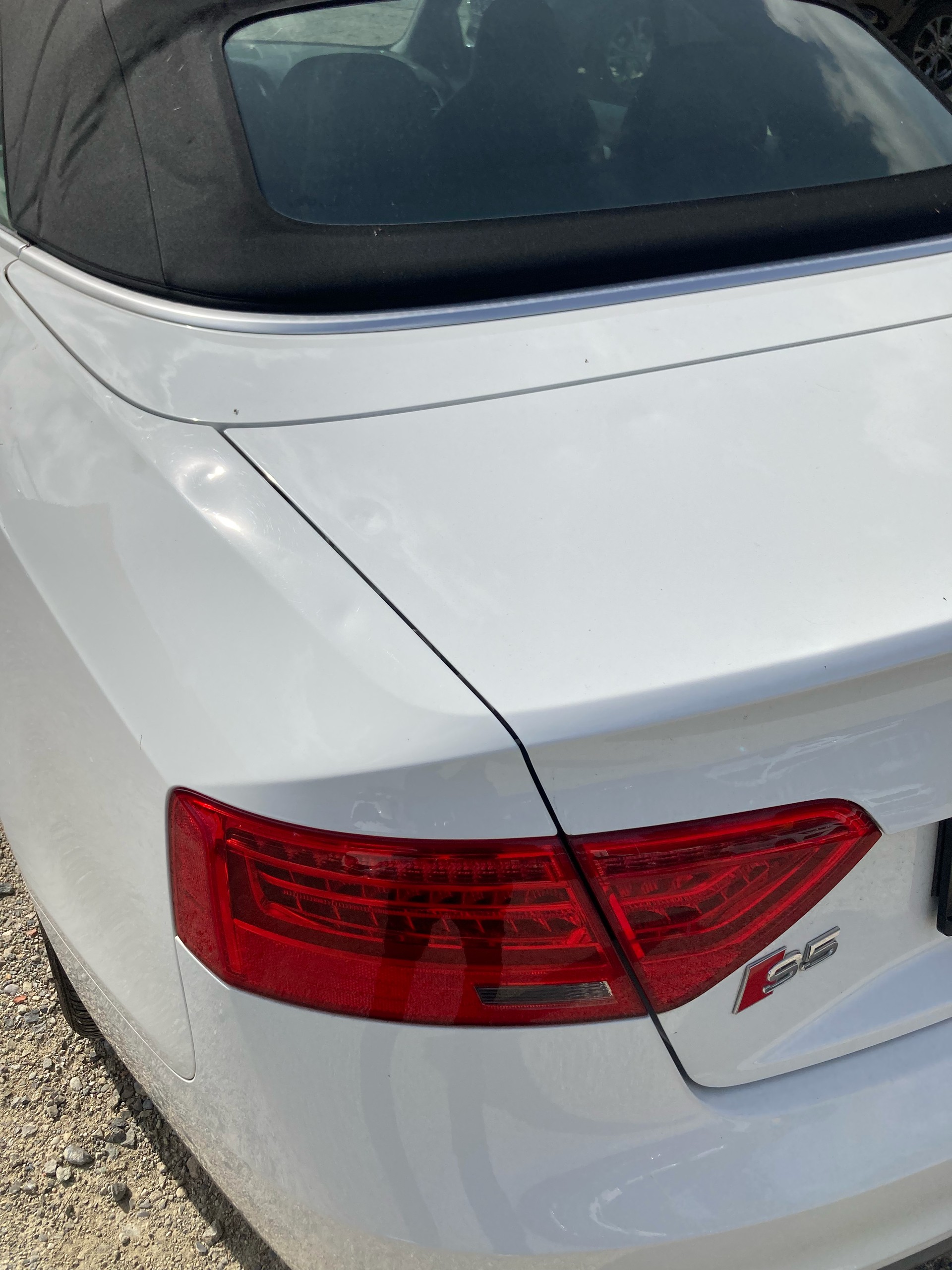 AUDI S5 Cabrio 3.0 TFSI quattro S-tronic-image-17