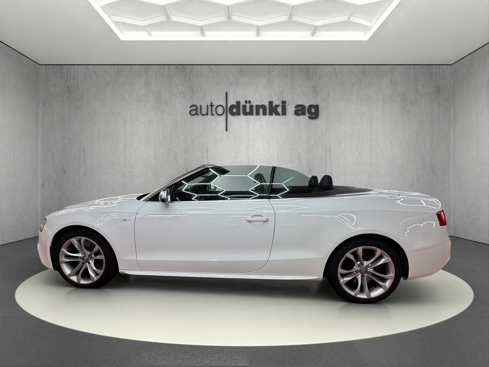 AUDI S5 Cabrio 3.0 TFSI quattro S-tronic-image-5