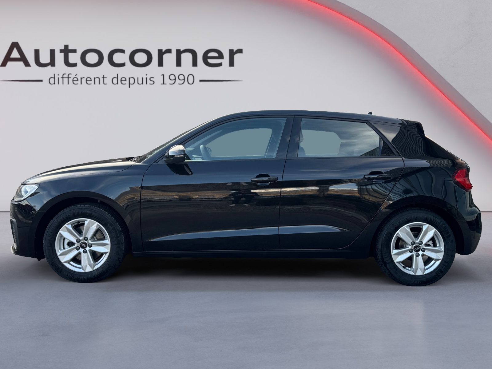 AUDI A1 Sportback 30 TFSI Attraction S-tronic-image-1