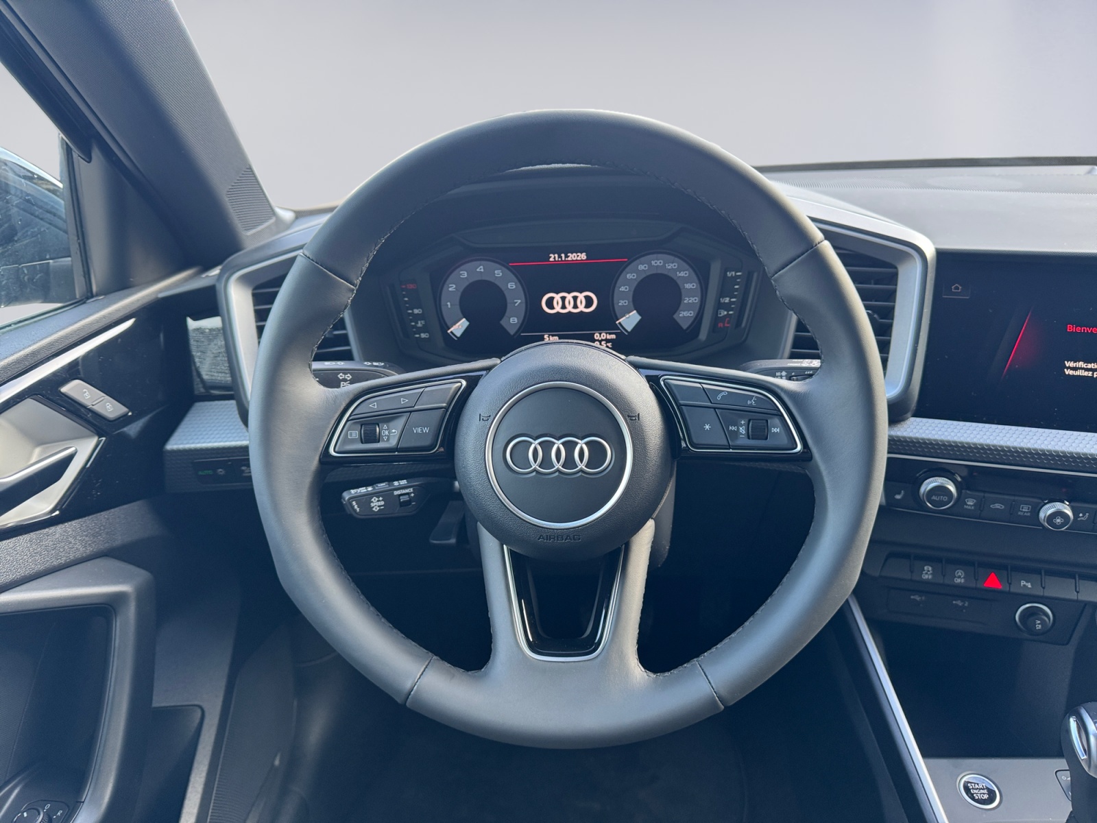 AUDI A1 Sportback 30 TFSI Attraction S-tronic-image-11
