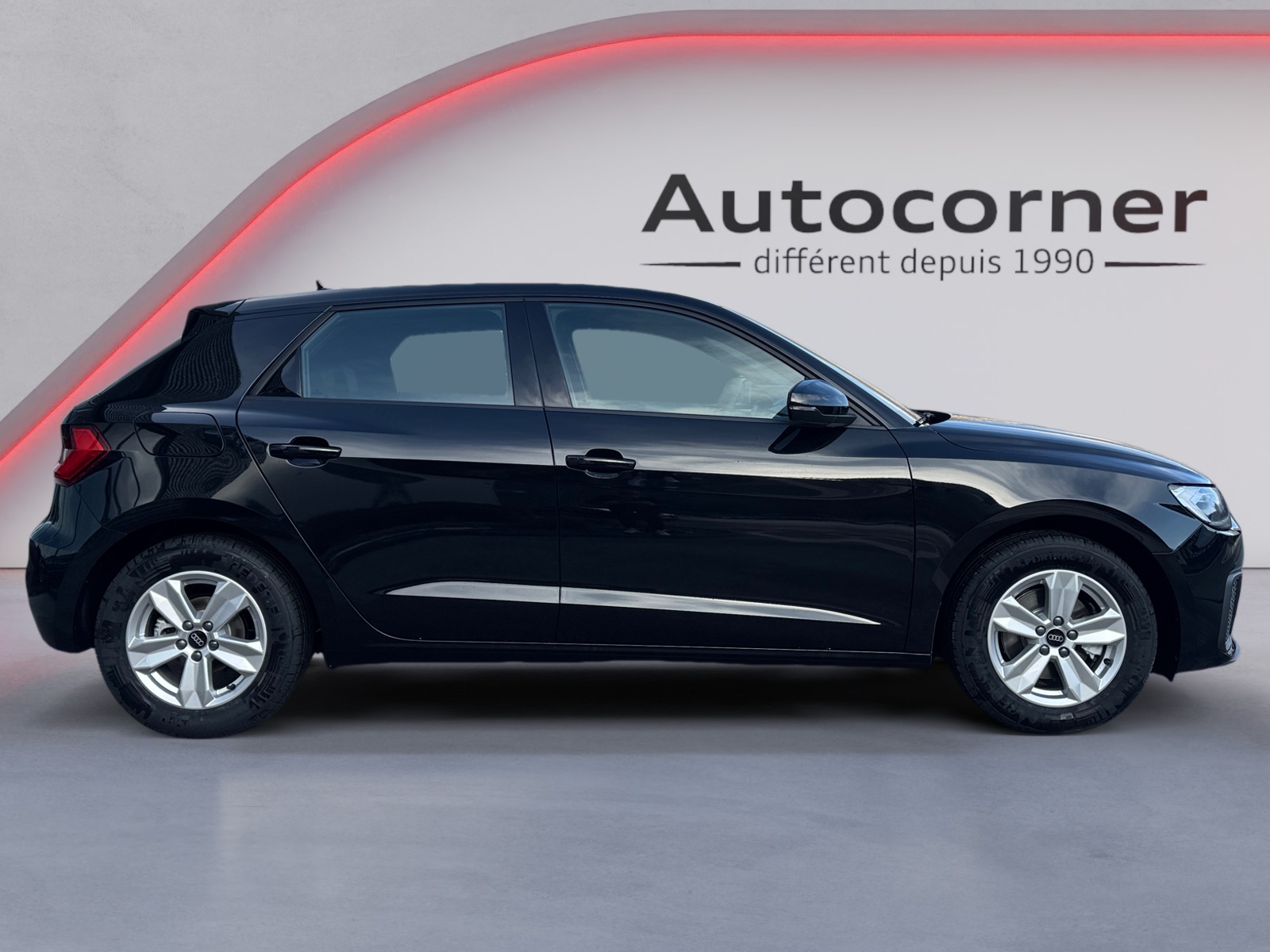 AUDI A1 Sportback 30 TFSI Attraction S-tronic-image-5