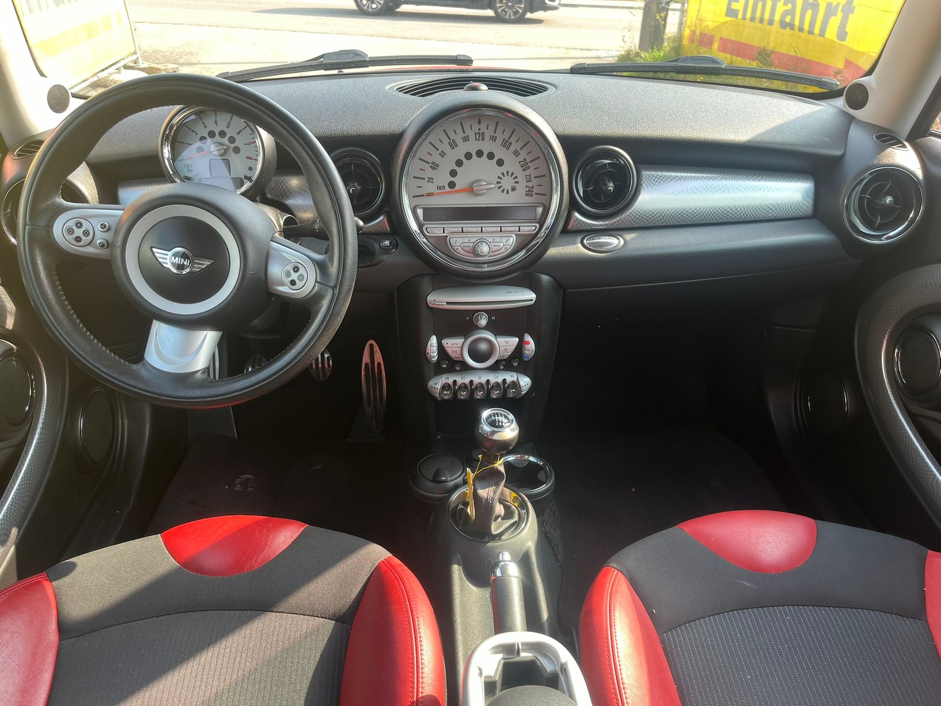 MINI Cooper S-image-4