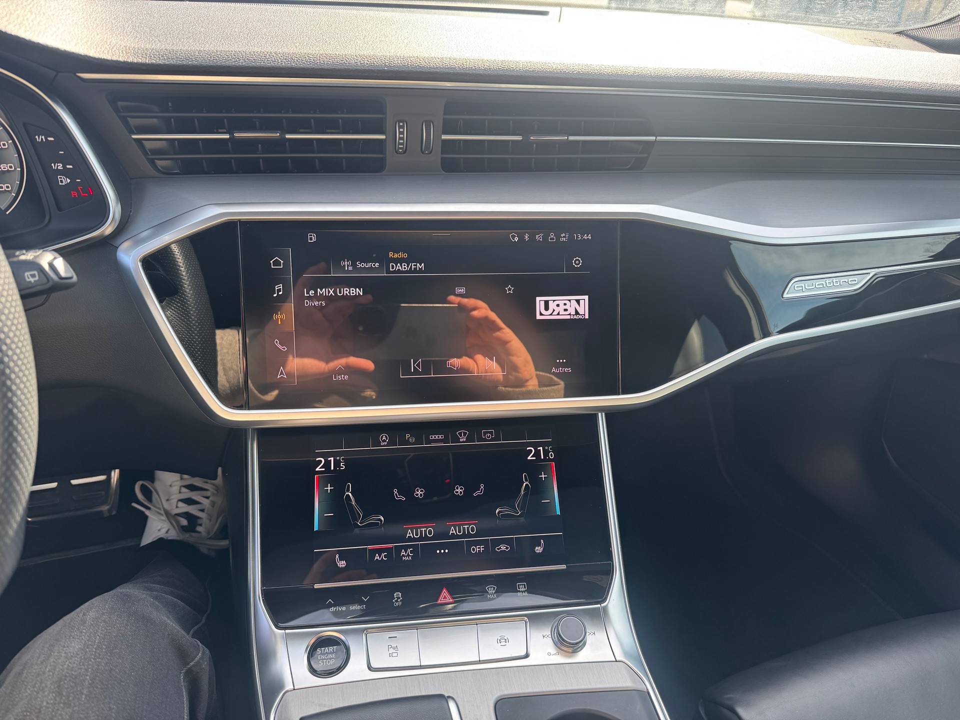 AUDI A6 Avant 55 TFSI Sport quattro S-tronic-image-12
