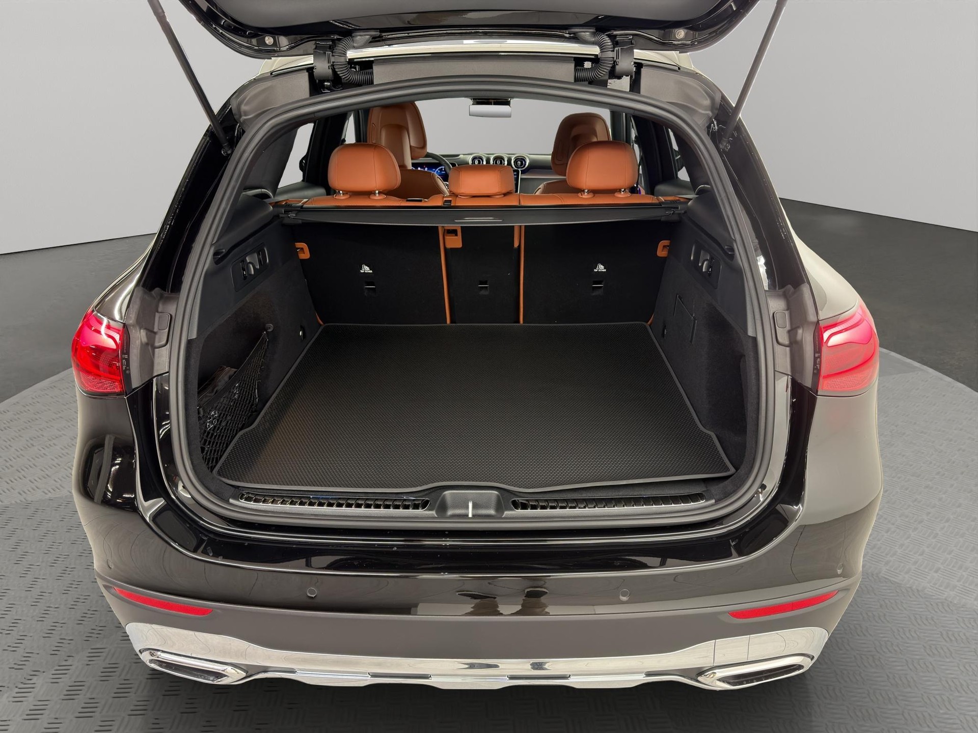 MERCEDES-BENZ GLC 220 d Avantgarde 4matic-image-4