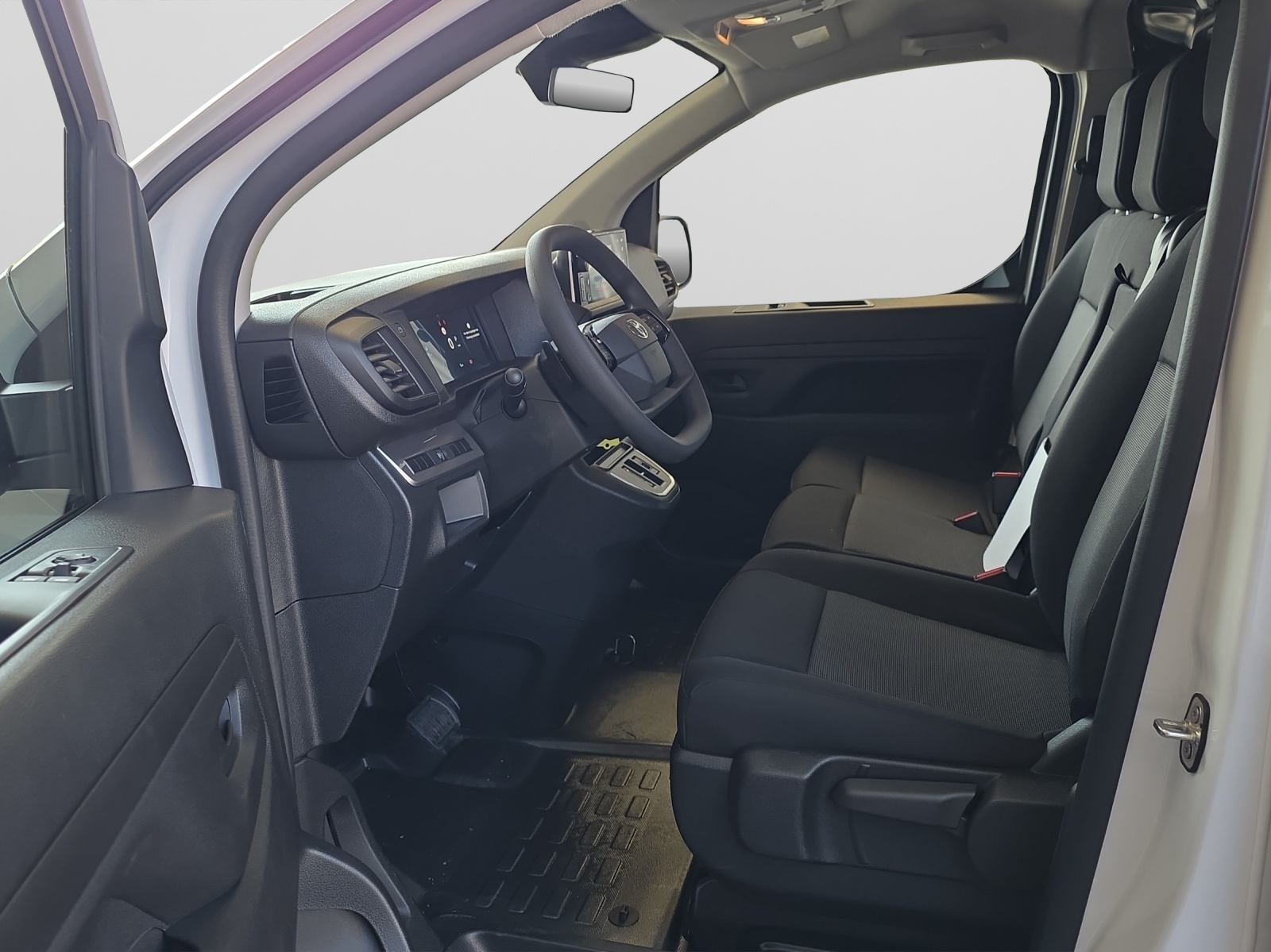 TOYOTA PROACE Van L1 2.0 D Advanced-image-8
