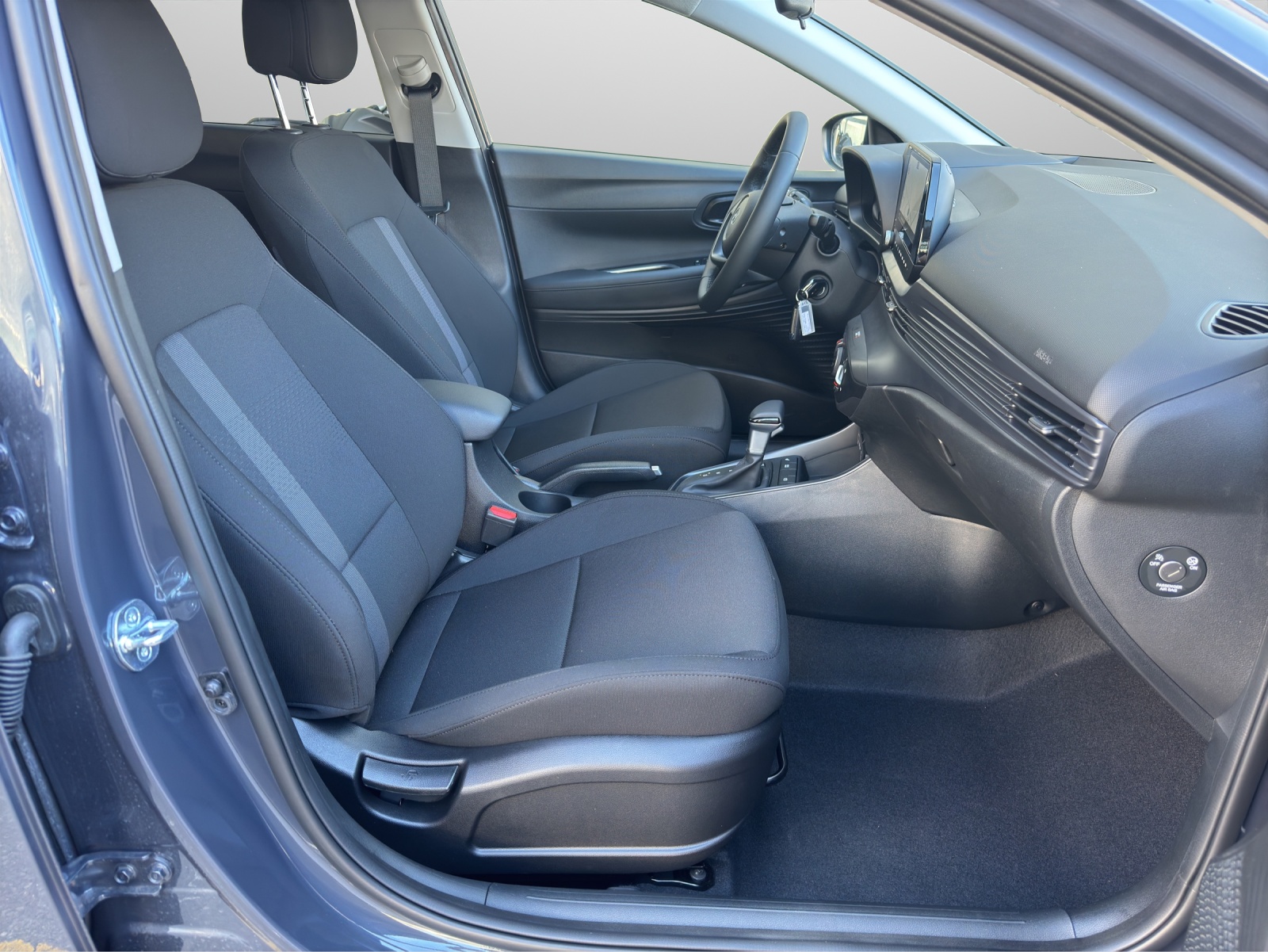 HYUNDAI i20 1.0 T-GDi Amplia Safety-Pack-image-6