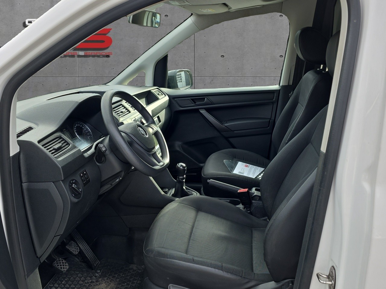 VW Caddy 2.0TDI 4Motion BlueMotion Technology-image-5