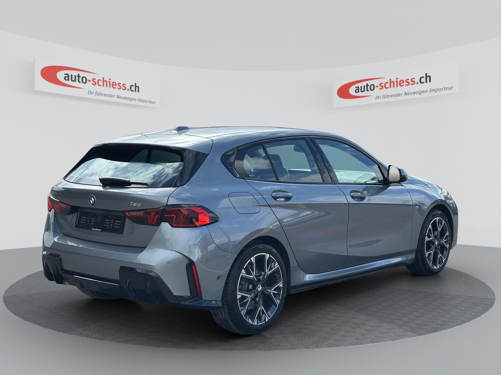 BMW 120 M Sport Steptronic-image-4
