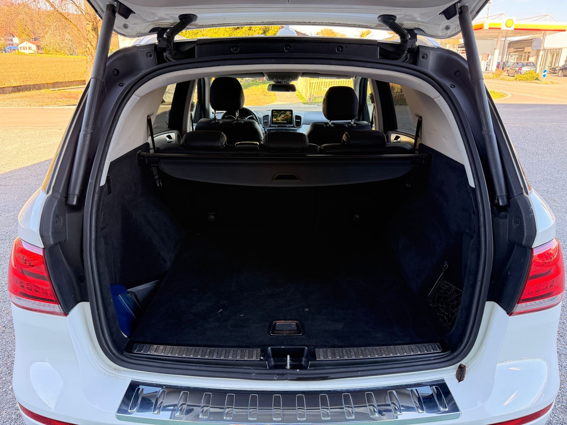 MERCEDES-BENZ GLE 350 d Executive 4Matic 9G-Tronic-image-13
