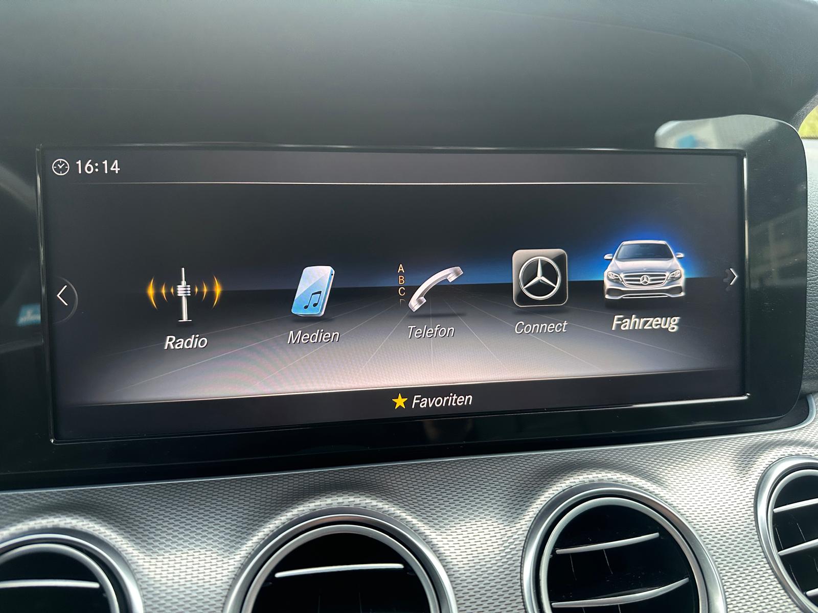 MERCEDES-BENZ E 220 d Avantgarde 9G-Tronic-image-22