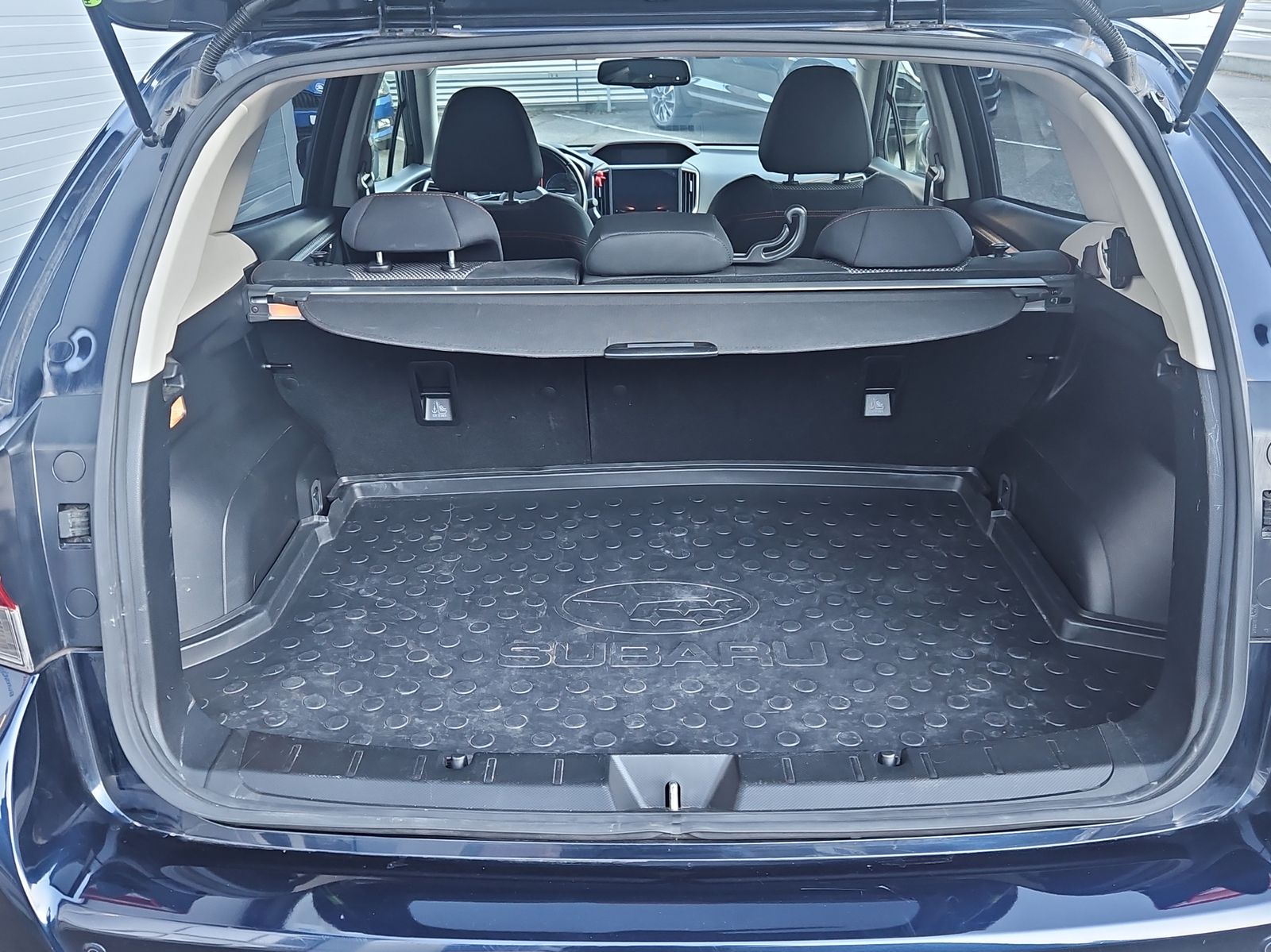 SUBARU XV 2.0i e-Boxer Swiss Plus-image-13