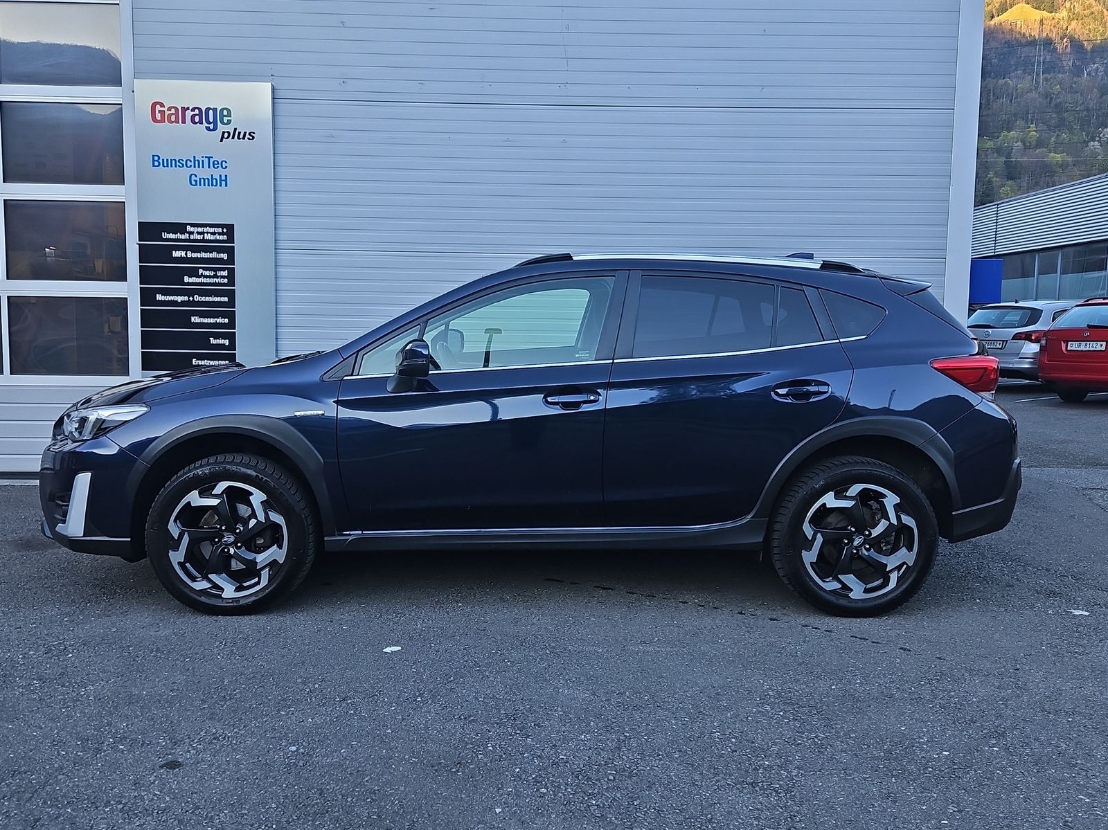 SUBARU XV 2.0i e-Boxer Swiss Plus-image-1
