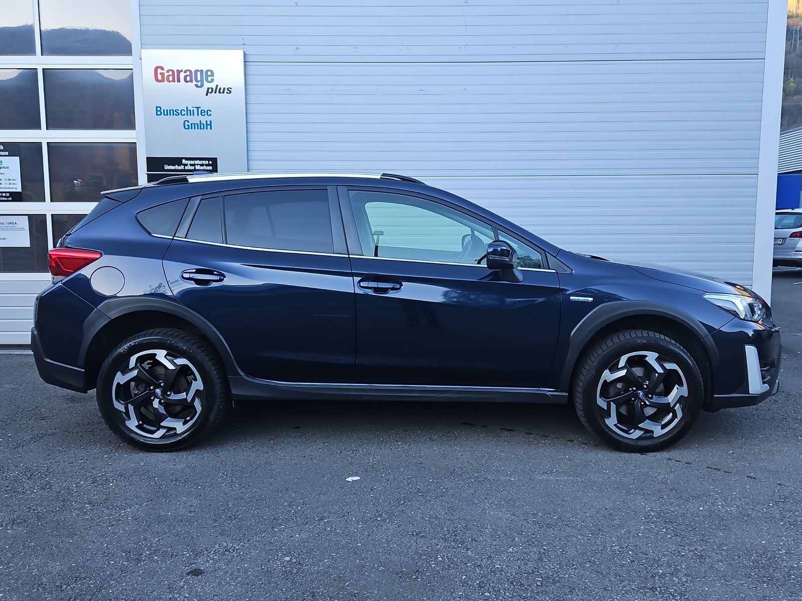 SUBARU XV 2.0i e-Boxer Swiss Plus-image-5