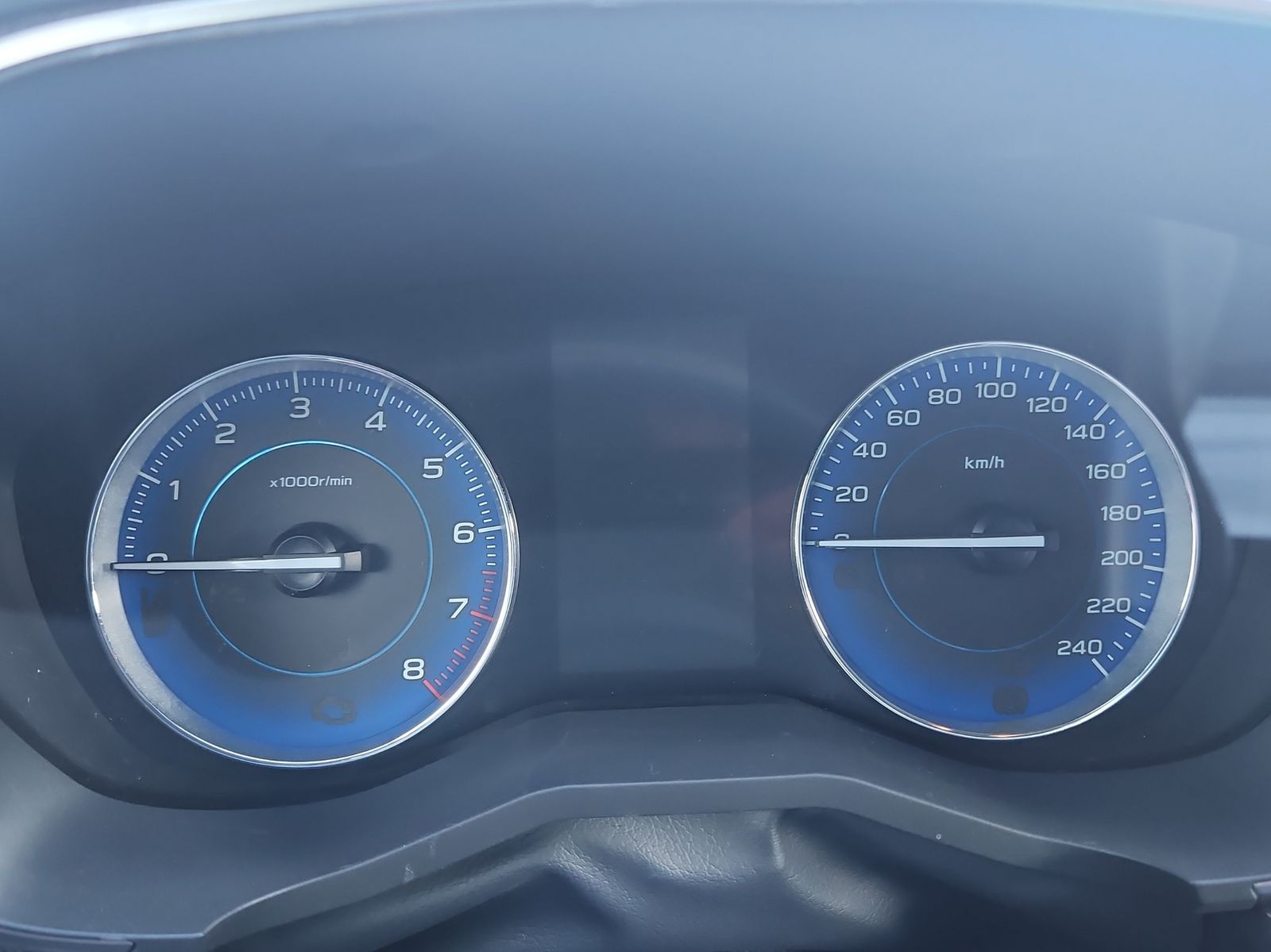 SUBARU XV 2.0i e-Boxer Swiss Plus-image-11