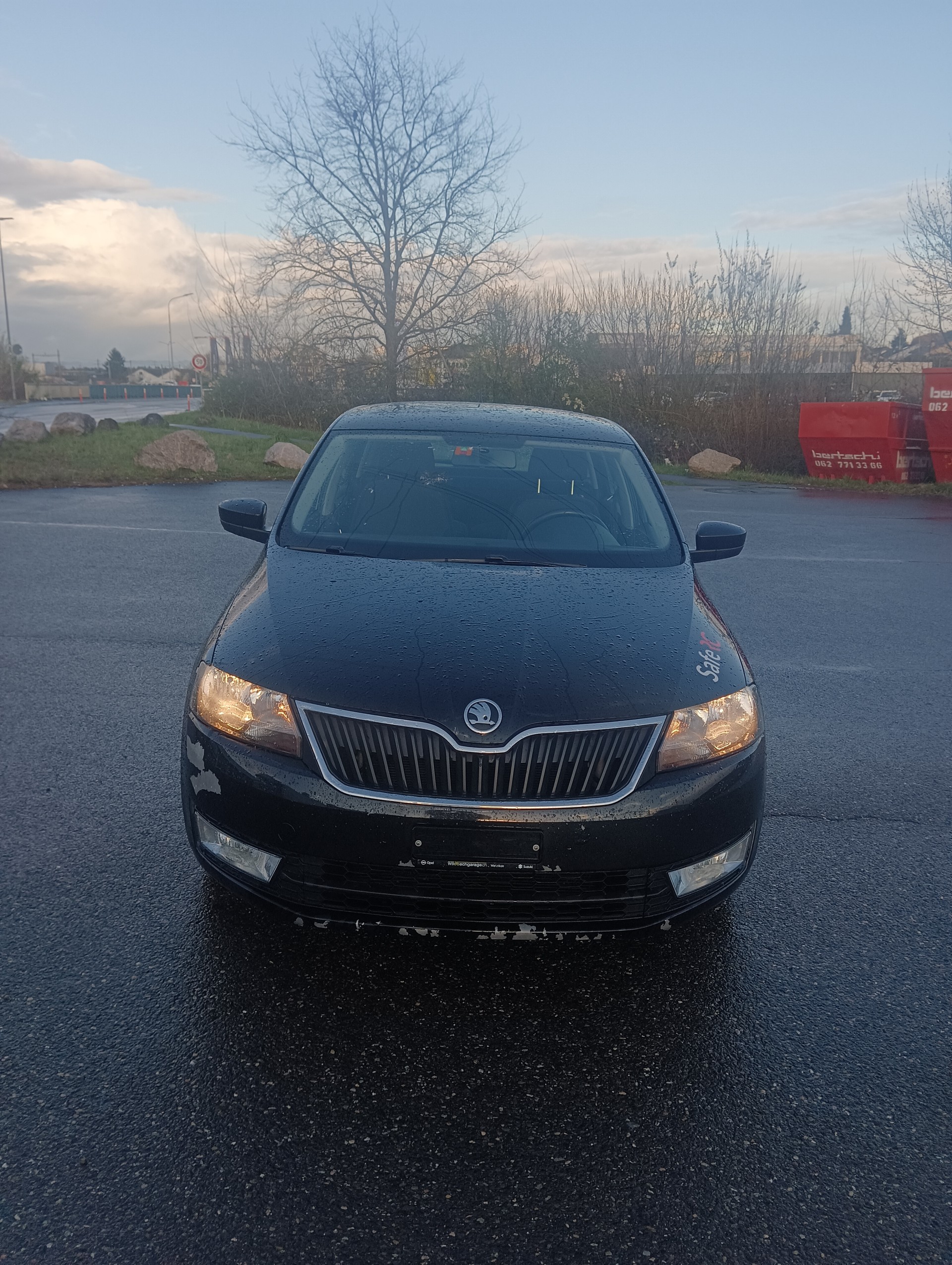 SKODA Rapid Spaceback 1.4 TSI Active DSG-image-0